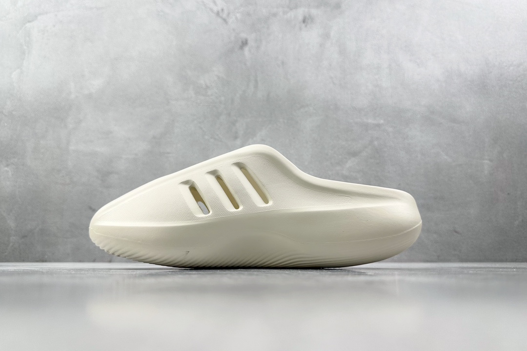Сандалии Adidas Originals белые мужские