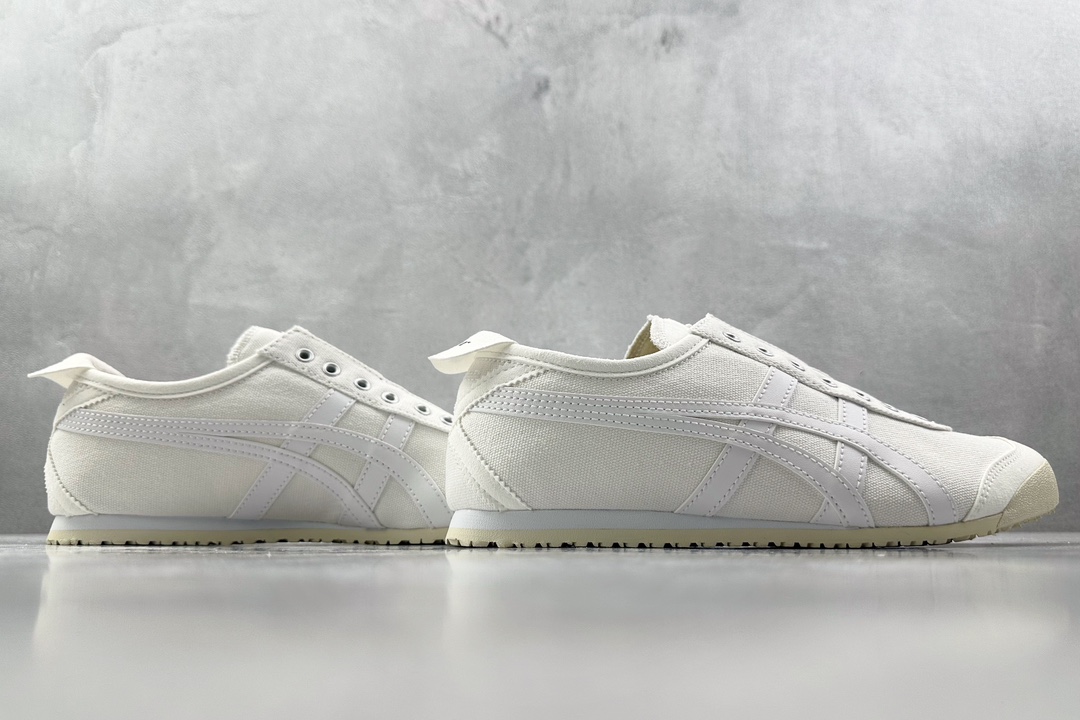 PK帆布特价 
全新工厂开发 Onitsuka Tiger鬼塚虎 MEXICO 66 slip-on白色