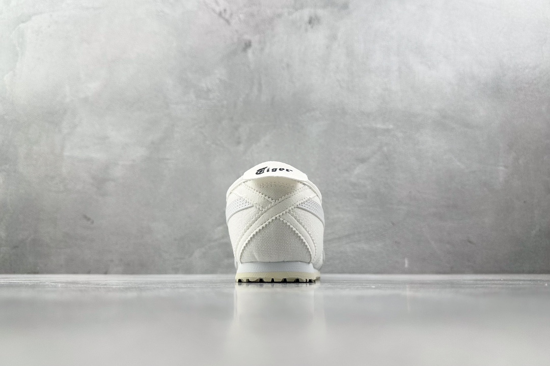 PK帆布特价 
全新工厂开发 Onitsuka Tiger鬼塚虎 MEXICO 66 slip-on白色