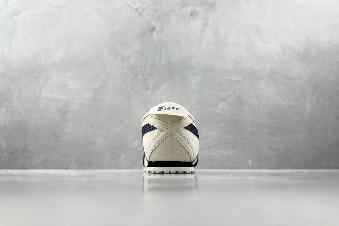 PK帆布特价 
全新工厂开发 Onitsuka Tiger鬼塚虎 MEXICO 66 slip-on 米
