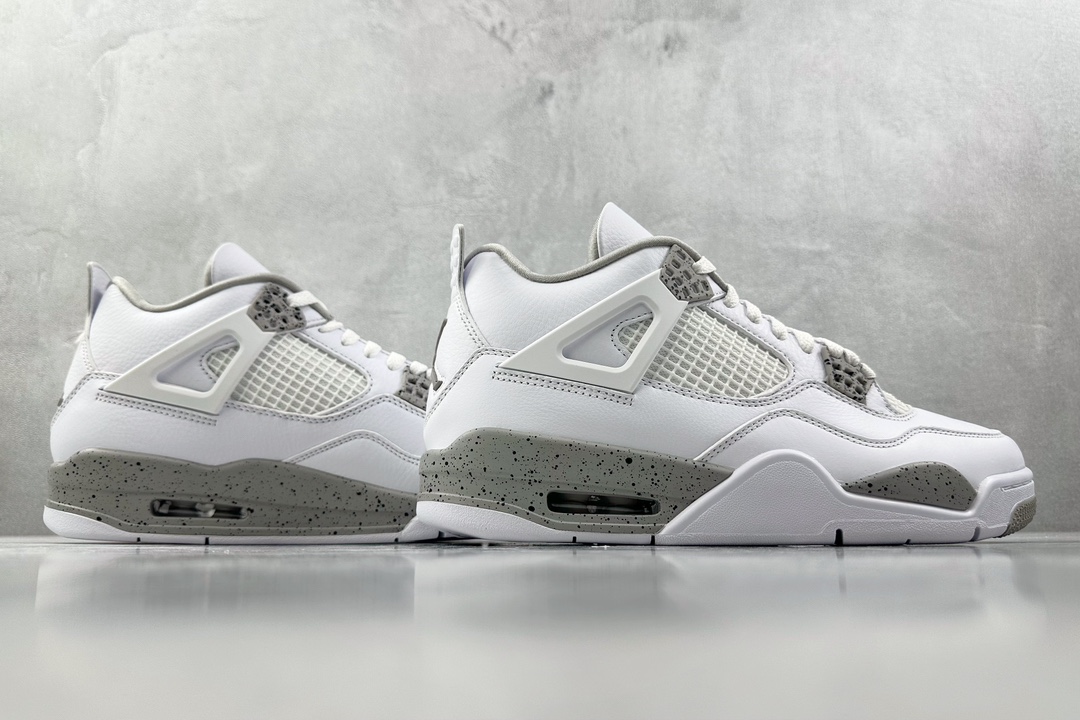 Air Jordan 4 Retro “Tech White” 白奥利奥 CT8527-100