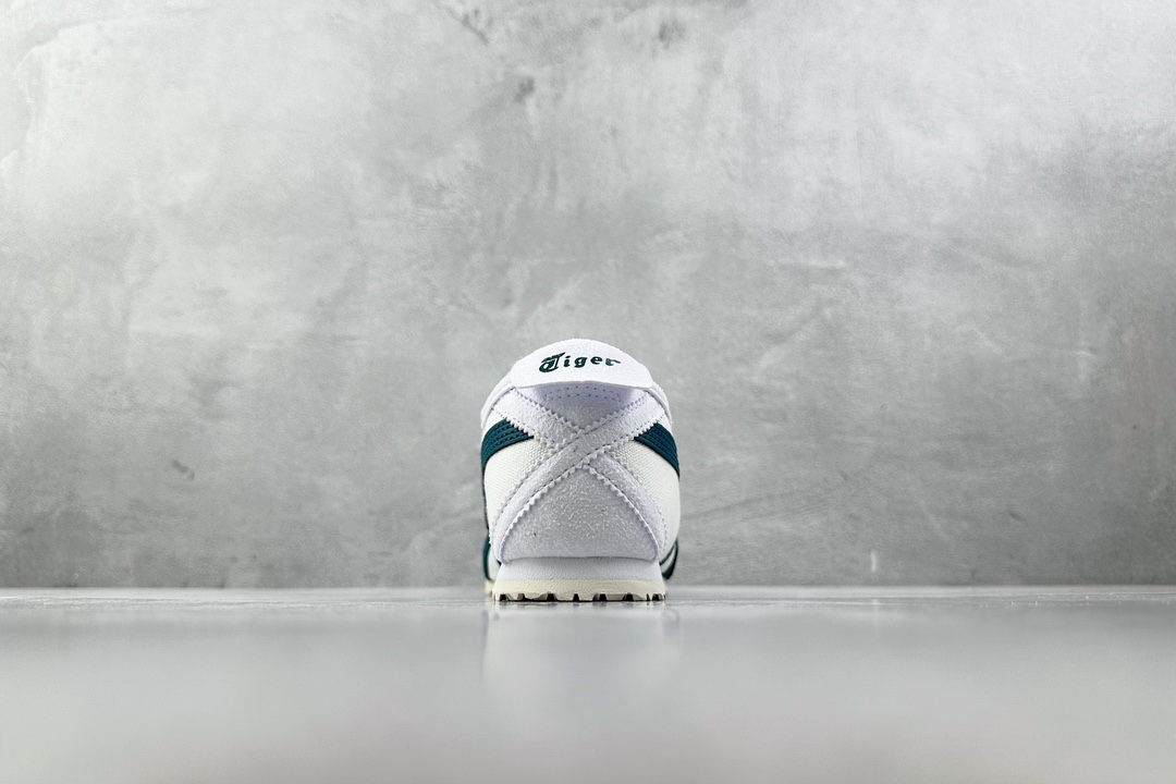 PK帆布特价 
全新工厂开发 Onitsuka Tiger MEXICO 66白蓝

货号：1183A3