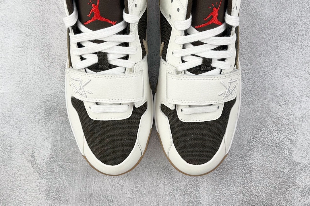 特价 福利特价 口碑神作 Travis Scott x Jordan Executive The Che