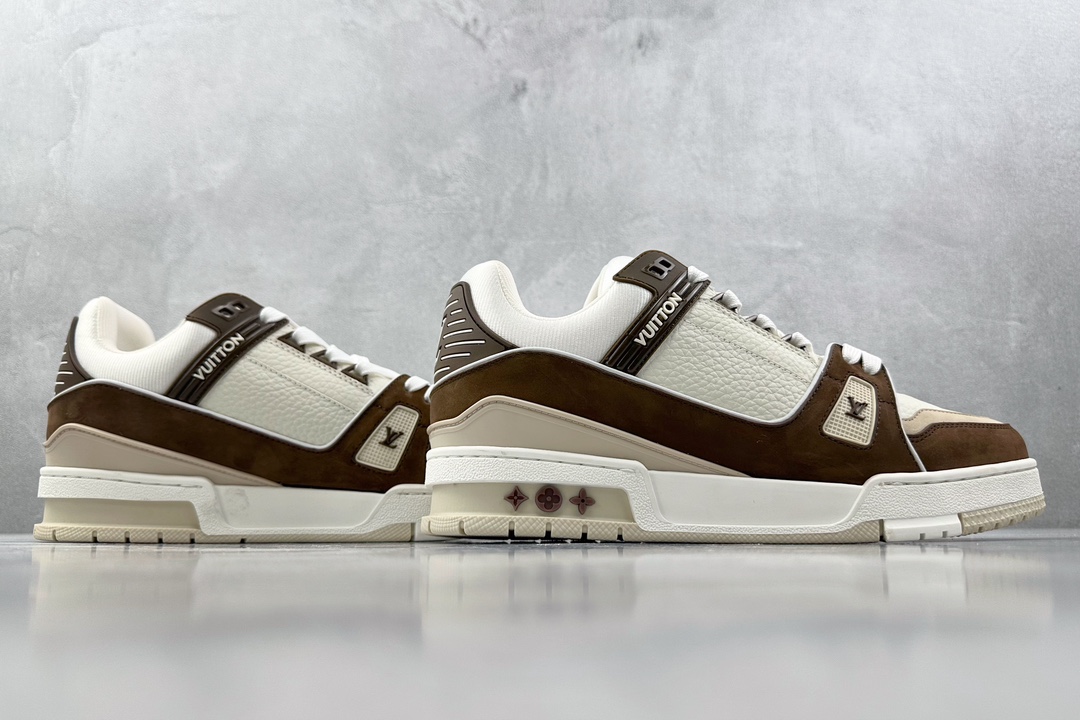 S VUITTON Trainer 摩卡色 1ABLV8