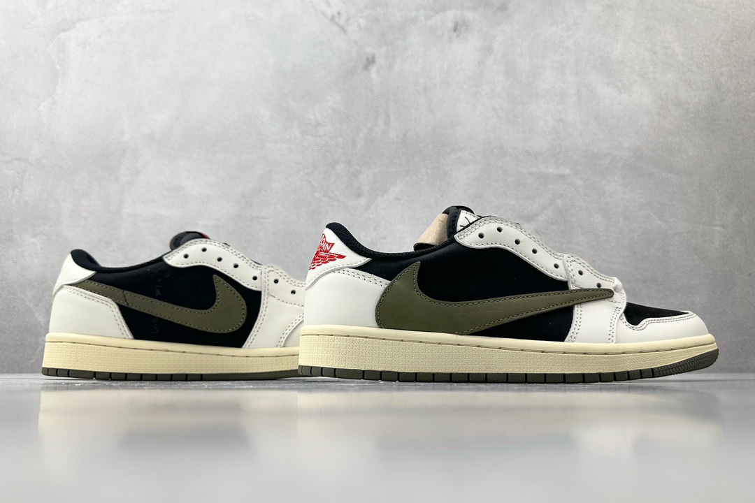 Travis Scott × Jordan Air Jordan 1 Low 