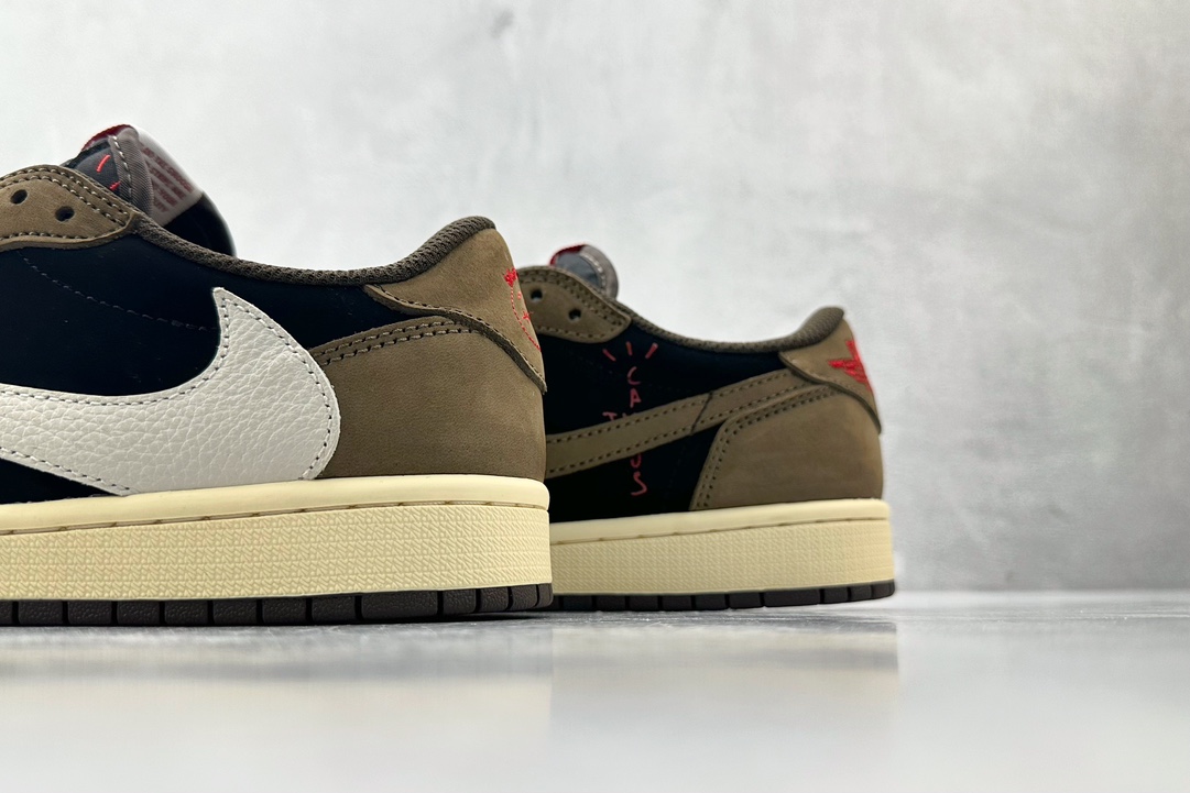 Travis Scott x Jordan Air Jordan 1 Low OG TS SP 倒钩1.