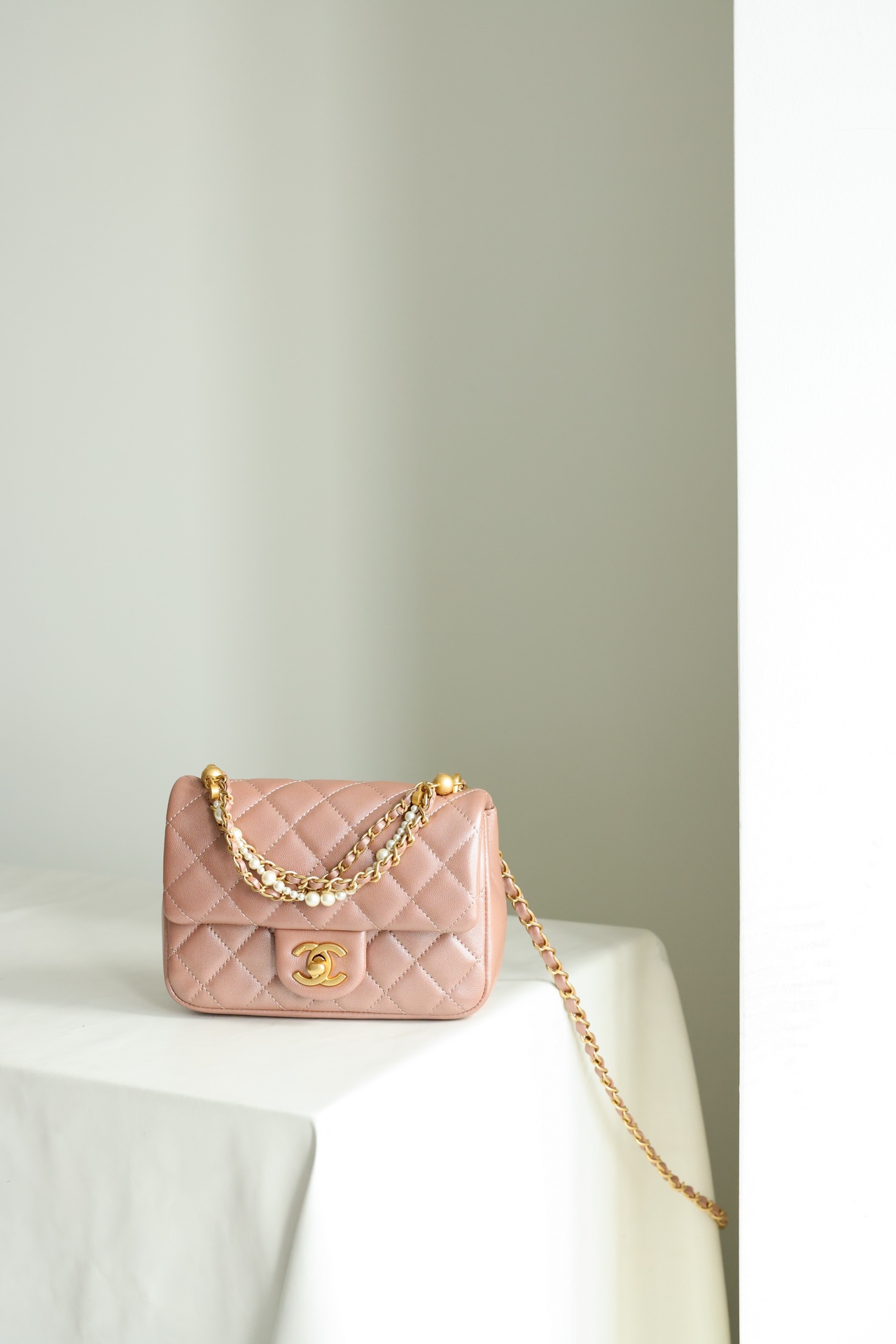 Chanel Crossbody & Shoulder Bags Fake High Quality
 Pink Chains