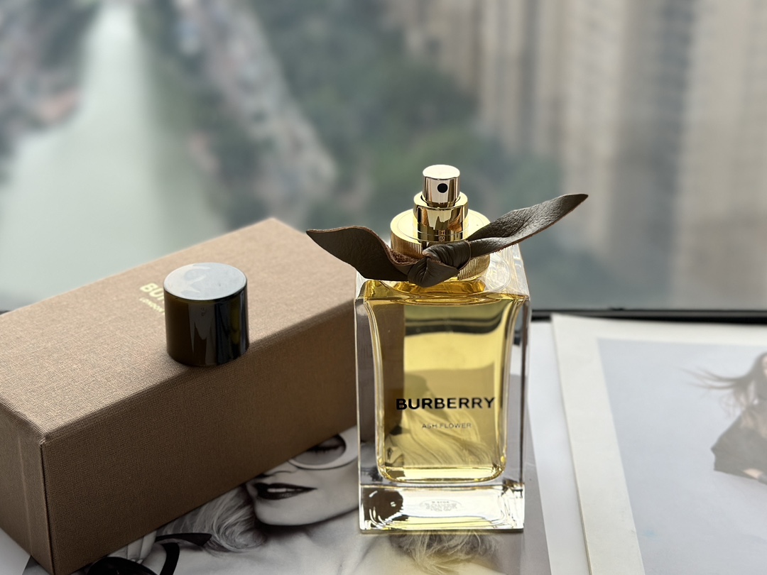 Burberry - Fragrance