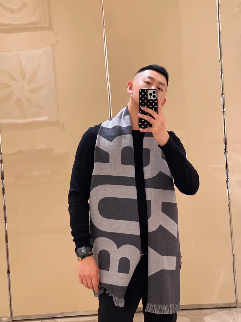 Burberry AAAAA+
 Scarf Cashmere