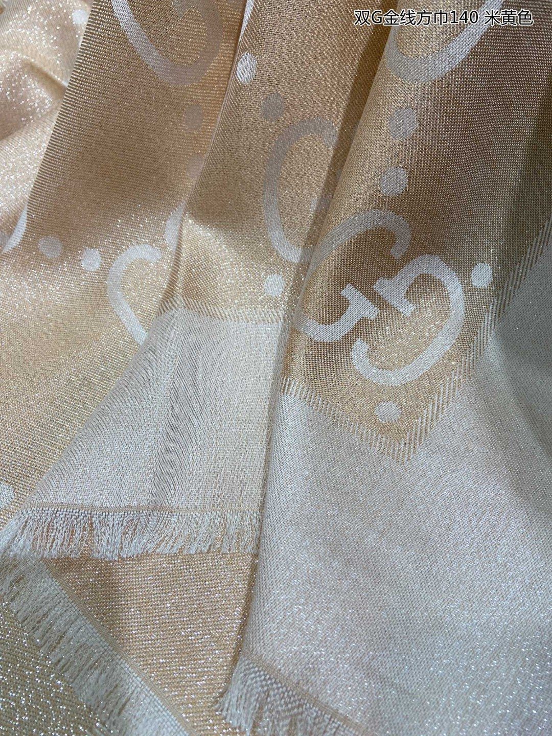 G家双G金线方巾140璀璨至极女神必备的实物真的美得太闪耀了品质极好️款式经典大方时髦不过时随便什么时候
