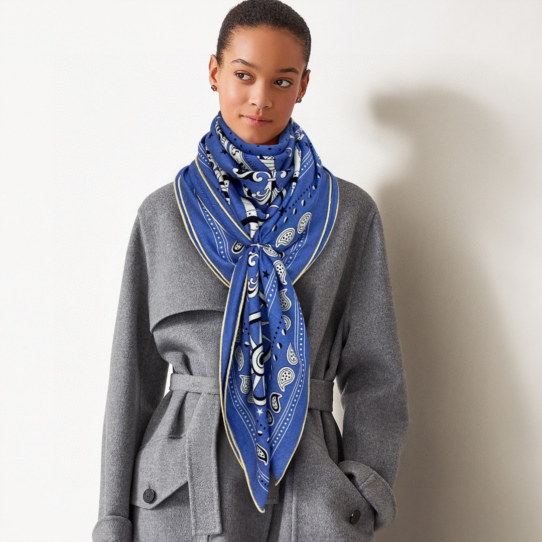 NO:169844,I bought a new cashmere model and said it looks good. Recommended [Cashmere 140, a double-sided, same-color cashmere square scarf, top-level craftsmanship, super value, Hermes counter hot products, three-dimensional presentation patterns, patterns, physical grades, and high-end special craftsmanship, and stunningly developed and developed. Special cutting-edge technology processing is loved by Bai Fumei. Whether it is quality, style, price, they scream, super high cost performance, absolutely worth buying. Size 140cm*140cm, 70 cashmere silk, high-version scarf, hermes, real silk19860909羊绒新款买了都说好看推荐【交通工具羊绒140】双面同色羊绒方巾,顶级工艺超值爱马仕专柜爆款立体呈现图案纹路实物档次极高特殊工艺高端研发惊艳问世特殊尖端工艺处理受到白富美的喜欢 无论是品质 款式 价格都令大牌控的她们尖叫 超高性价比 绝对值得入手尺寸140cm*140cm,70羊绒真丝,高版本围巾,hermes,real silk,scarf