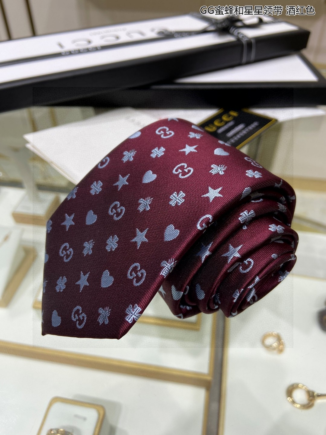 G家专柜新款男士领带GG蜜蜂和星星领带稀有采用经典小GLOGO提花展现精湛手工与时尚优雅的理想选择这款领