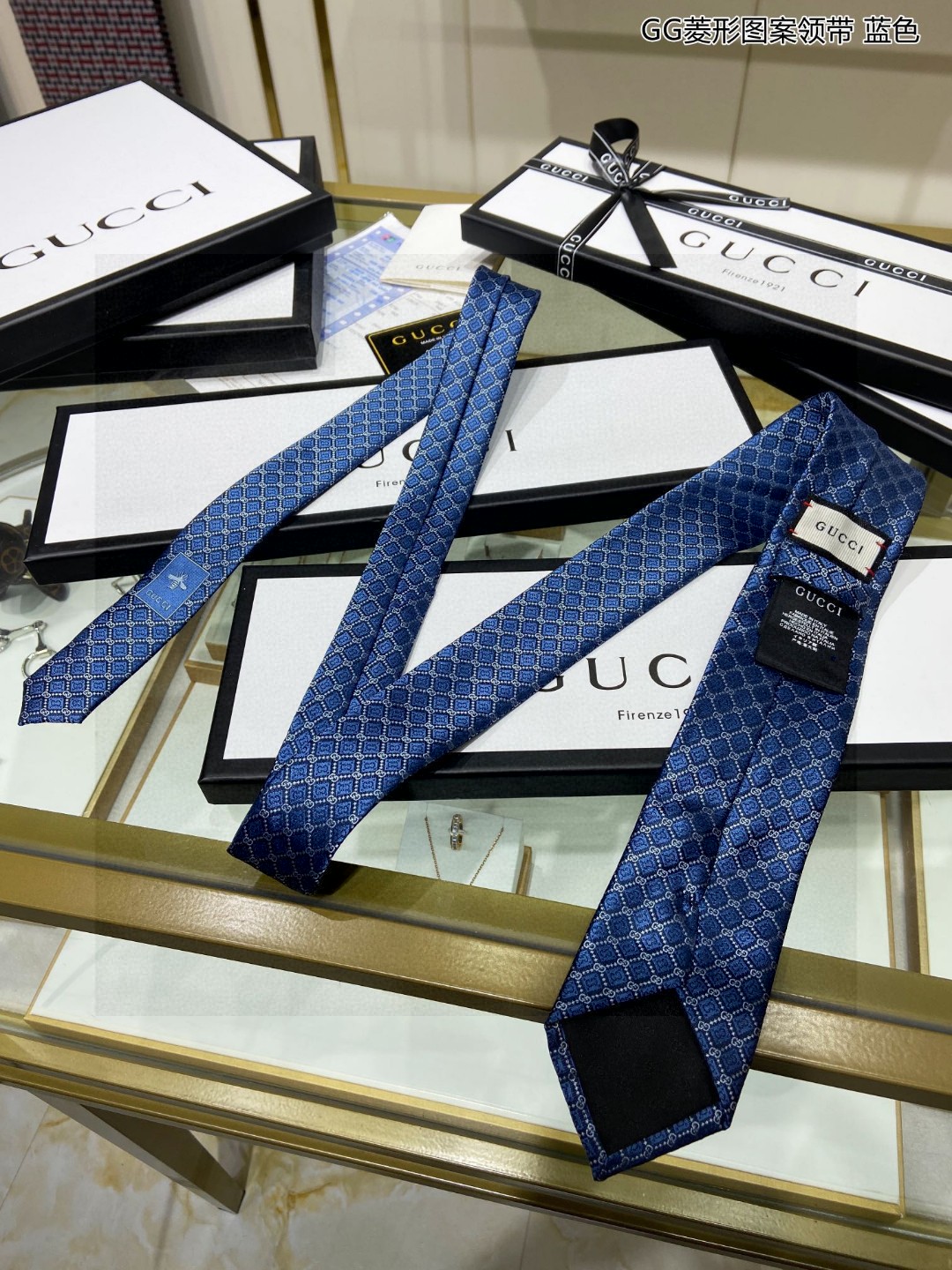 G家专柜新款GG菱形图案领带男士领带稀有采用经典小GLOGO提花展现精湛手工与时尚优雅的理想选择这款领带