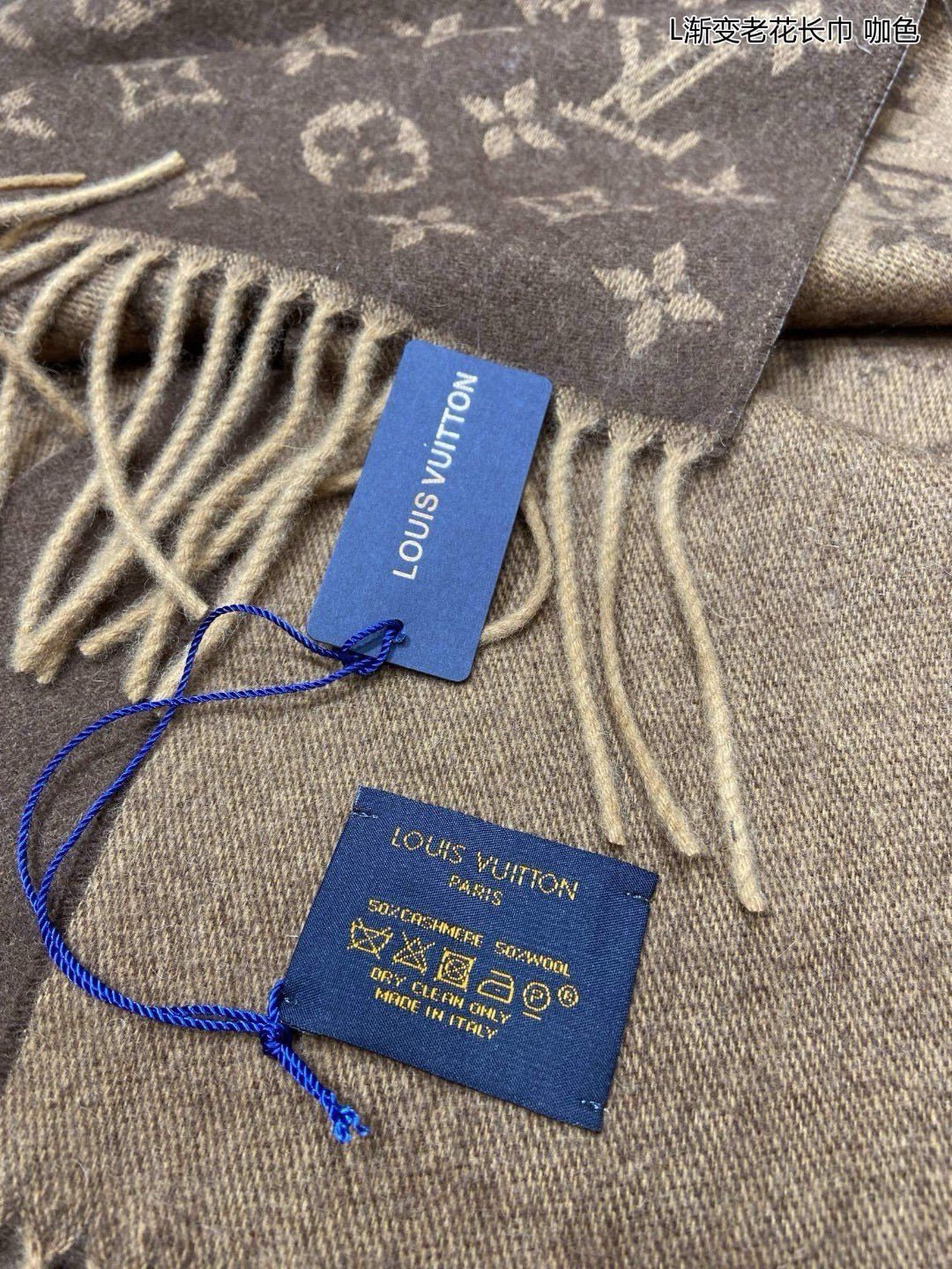 一如既往让人心动的时髦调性最大化提升衣品!L渐变老花长巾高级时髦驴家ZG经典男款围巾中等薄度的柔软羊绒羊