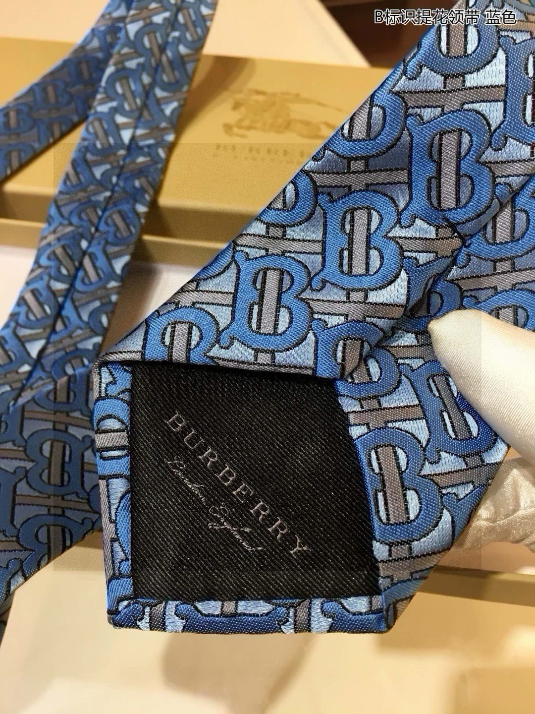 Elegant and Iconic TB Silk Tie for Men – Top-of-the-Art 100% Silk Custom - 图片 9