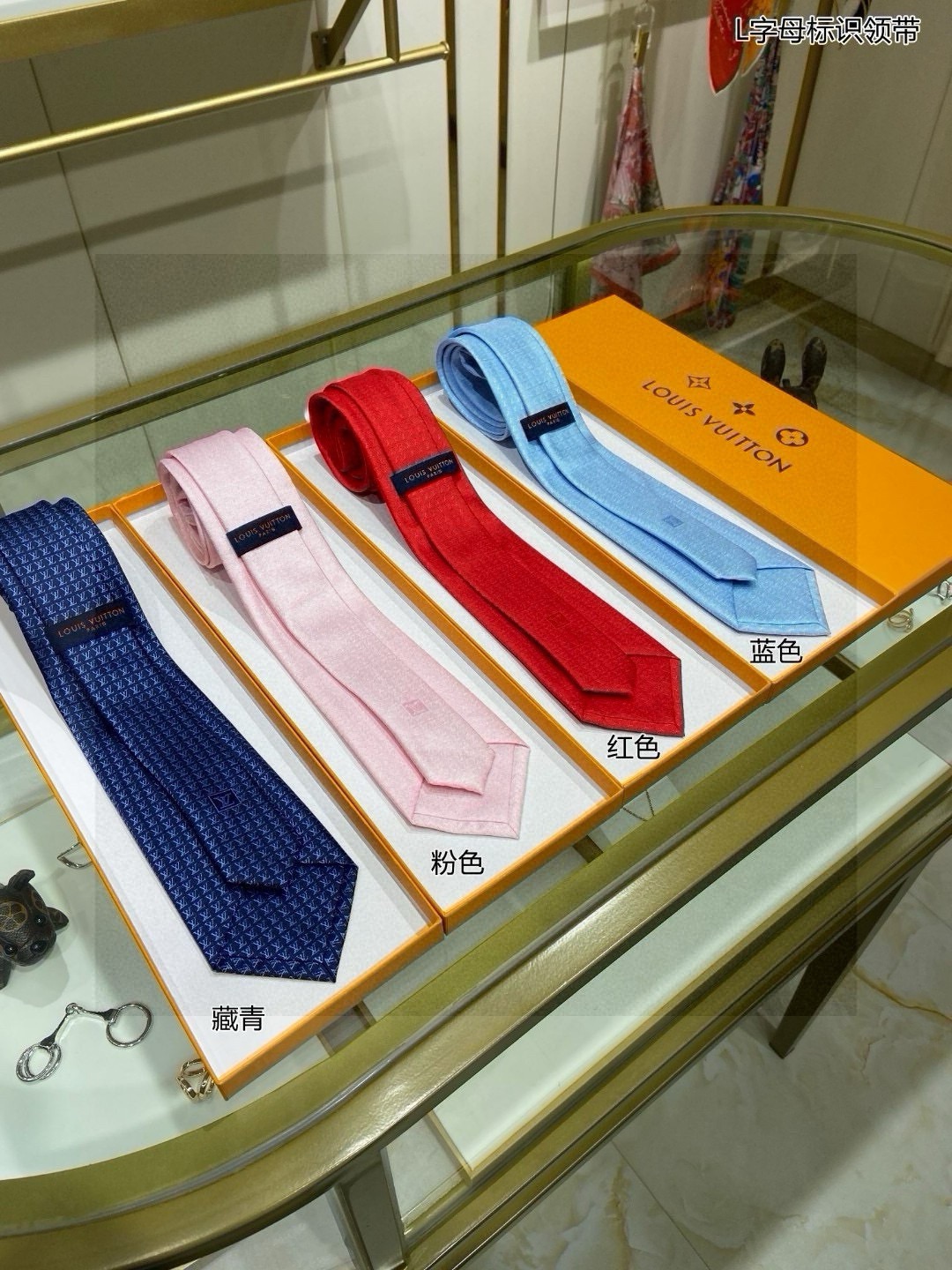 P180 Men’s L-Letter-Marked Tie Collection: Elegant, Quality Silk for Stylish Men - 图片 2
