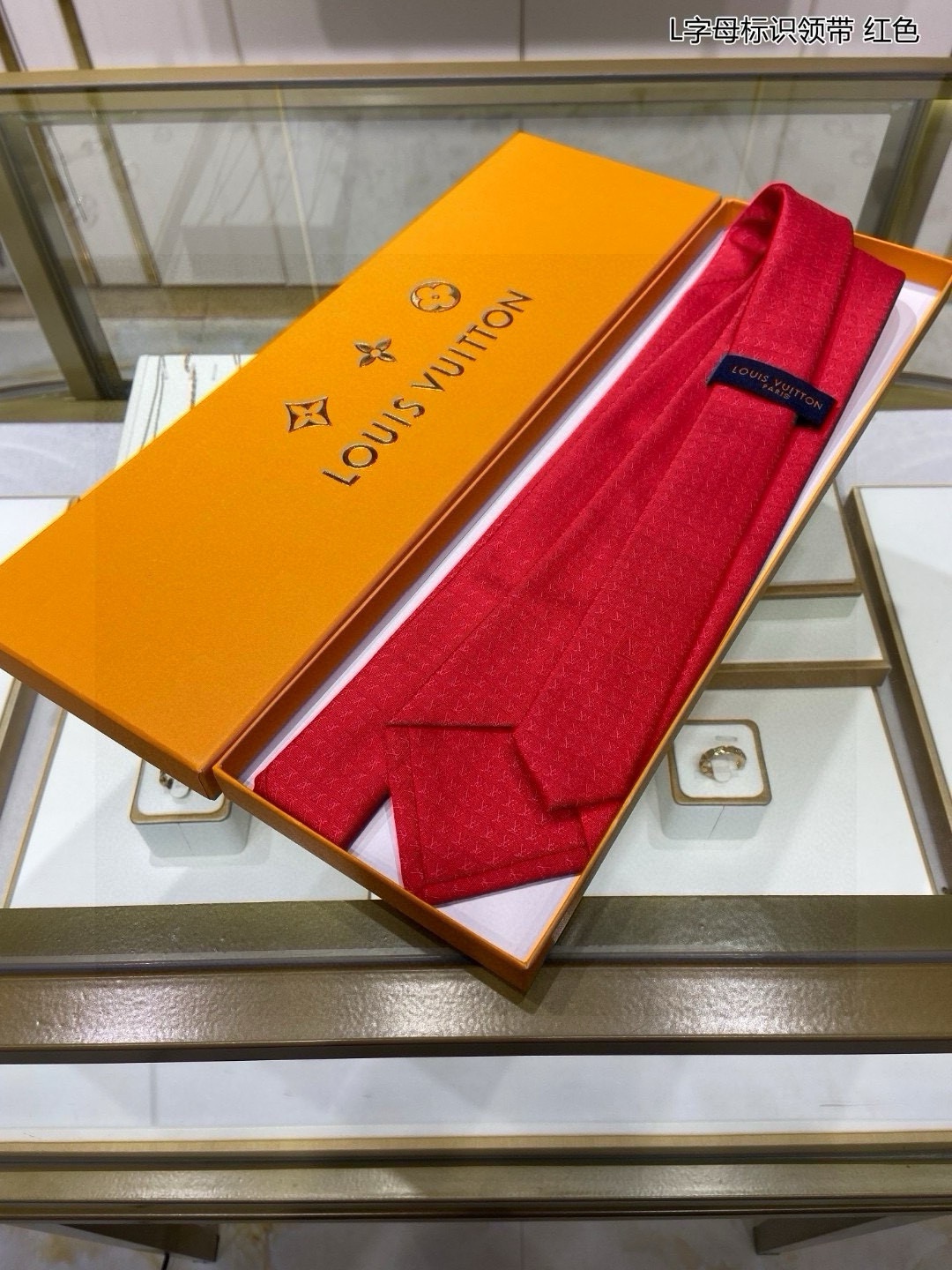 P180 Men’s L-Letter-Marked Tie Collection: Elegant, Quality Silk for Stylish Men - 图片 6