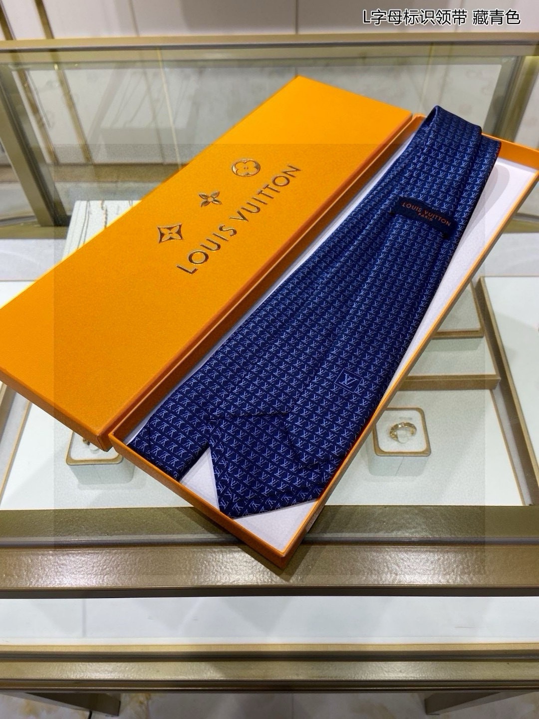 P180 Men’s L-Letter-Marked Tie Collection: Elegant, High-Quality Silk Ties for Men - 图片 6