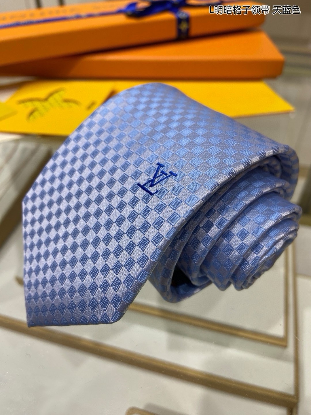 Luxurious Men’s Ties: Synthetic P180 Series with Iconic Damier Pattern. - 图片 2