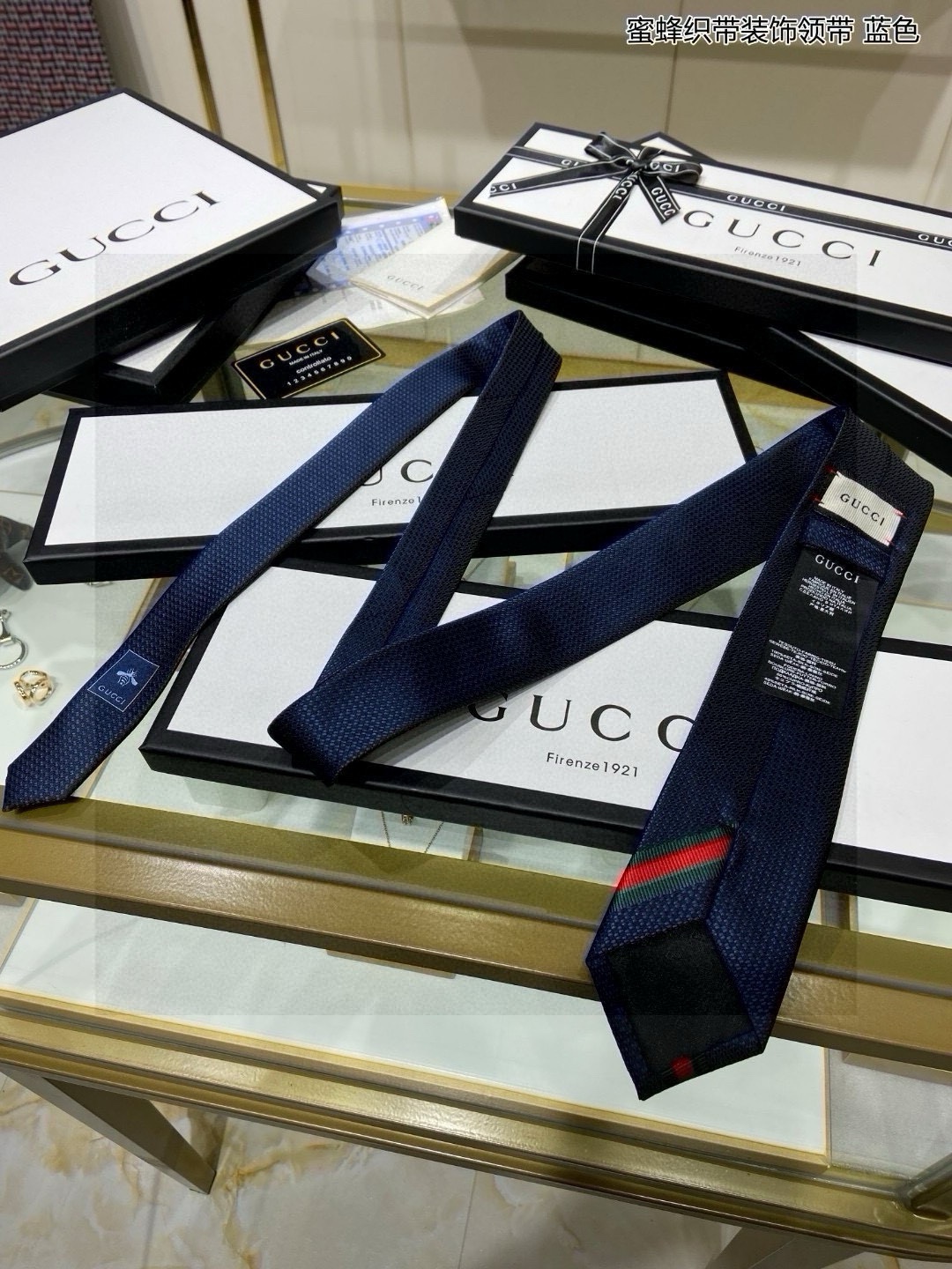 “Unique Men’s Ties: Bee-Inspired Fashion with Fine Handcraft” - 图片 6