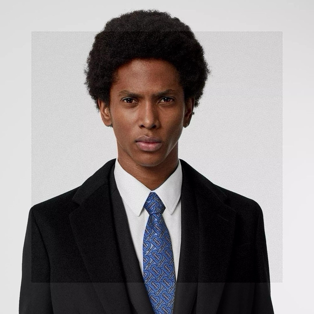 Elegant TB-Letter Silk Tie Elevates Men’s Fashion with Rare Ideal Choice