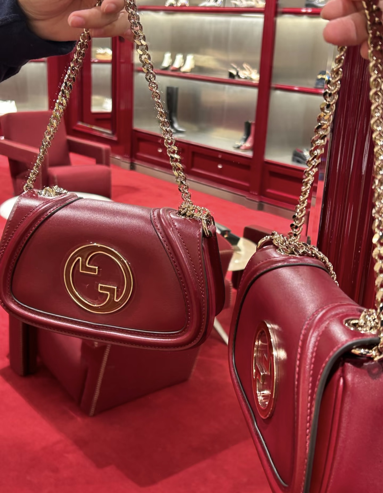 𝑮𝒖𝒄𝒄𝒊 𝑩𝒍𝒐𝒏𝒅𝒊𝒆 Mini