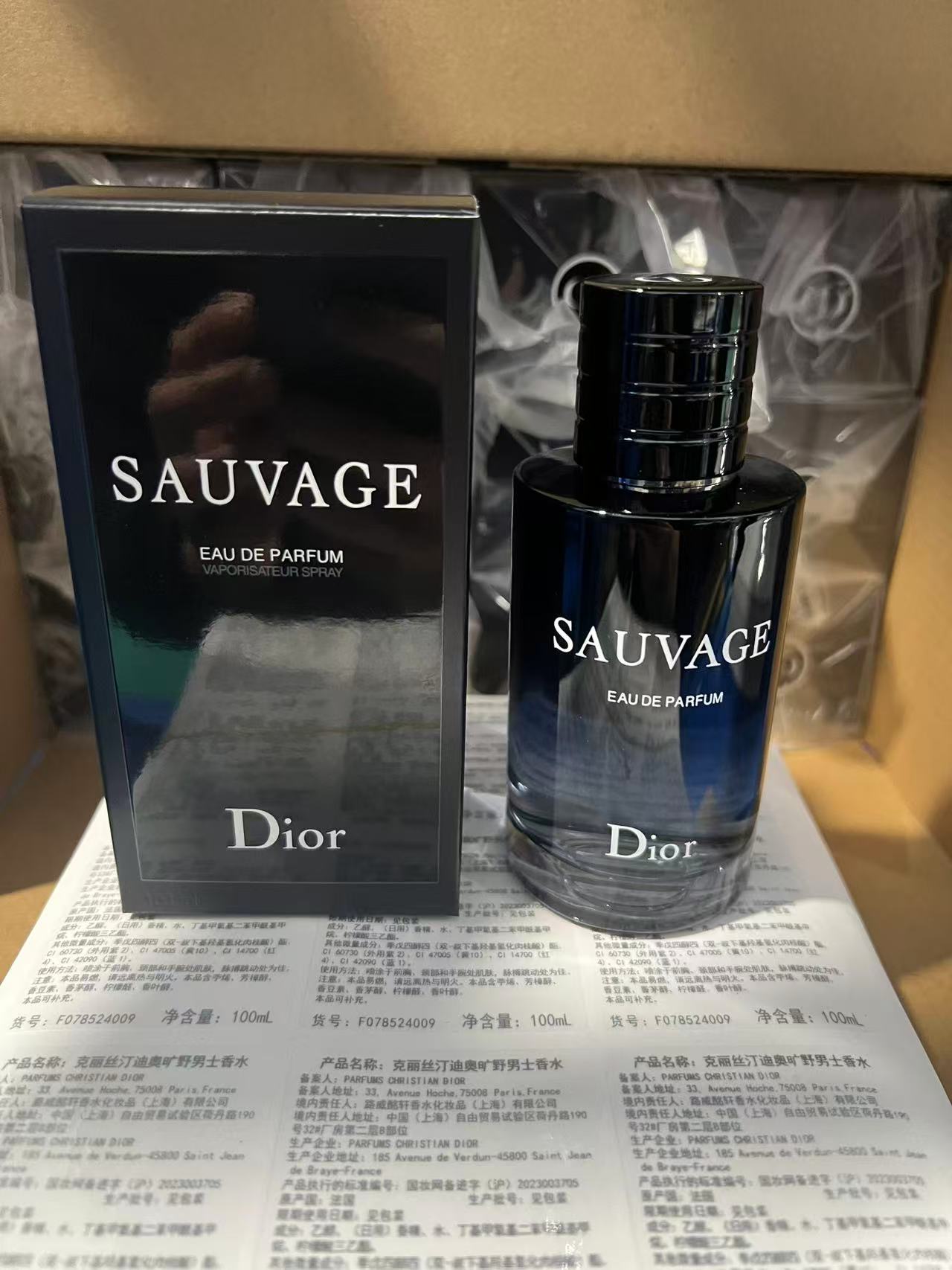 70. Perfume Dior Sauvage Eau de Parfum 100ml/Edición Yue B 🔜 Edición Mingtong. ¡Alta calidad! 🇫🇷 Perfume Dior Sauvag…