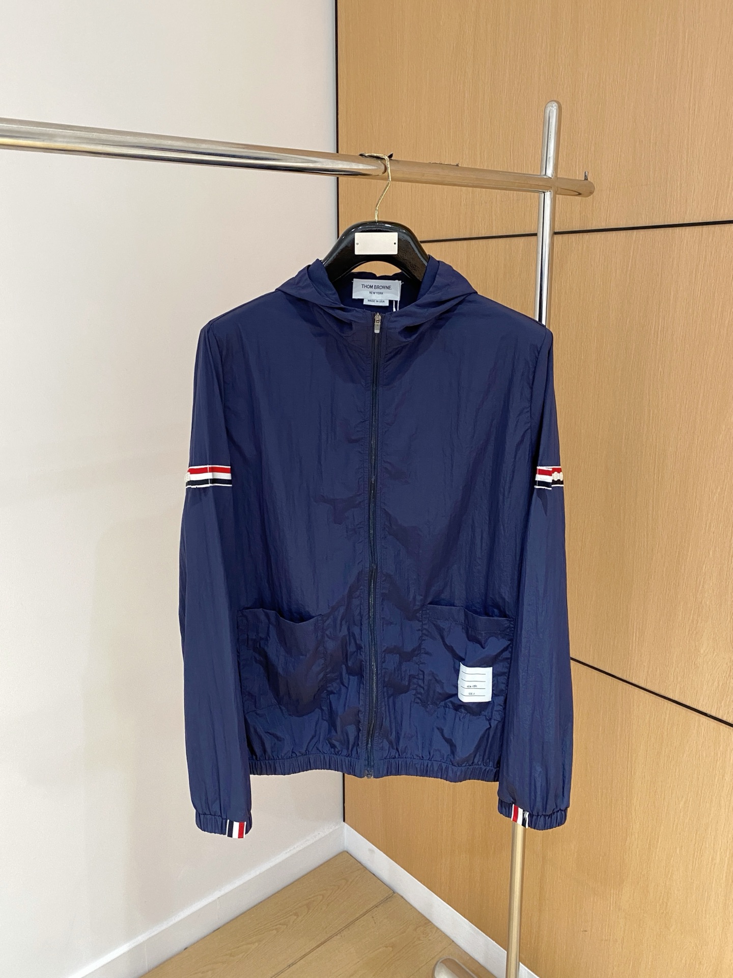 NO:162788,TB, the latest products in 2025, fashionable and casual suits, top-level original fabrics, comfortable to wear, and extremely high color fastness!  Code number M-3XL, alexander wang19860909TB、2025最新品,时尚休闲套装,顶级原版面料打造,穿着舒适,色牢度超高！码数M-3XL,,alexander wang,Men's clothing