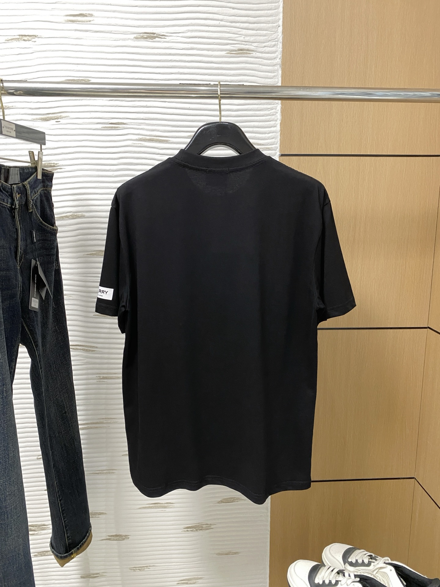 Burberry  T恤服装 9