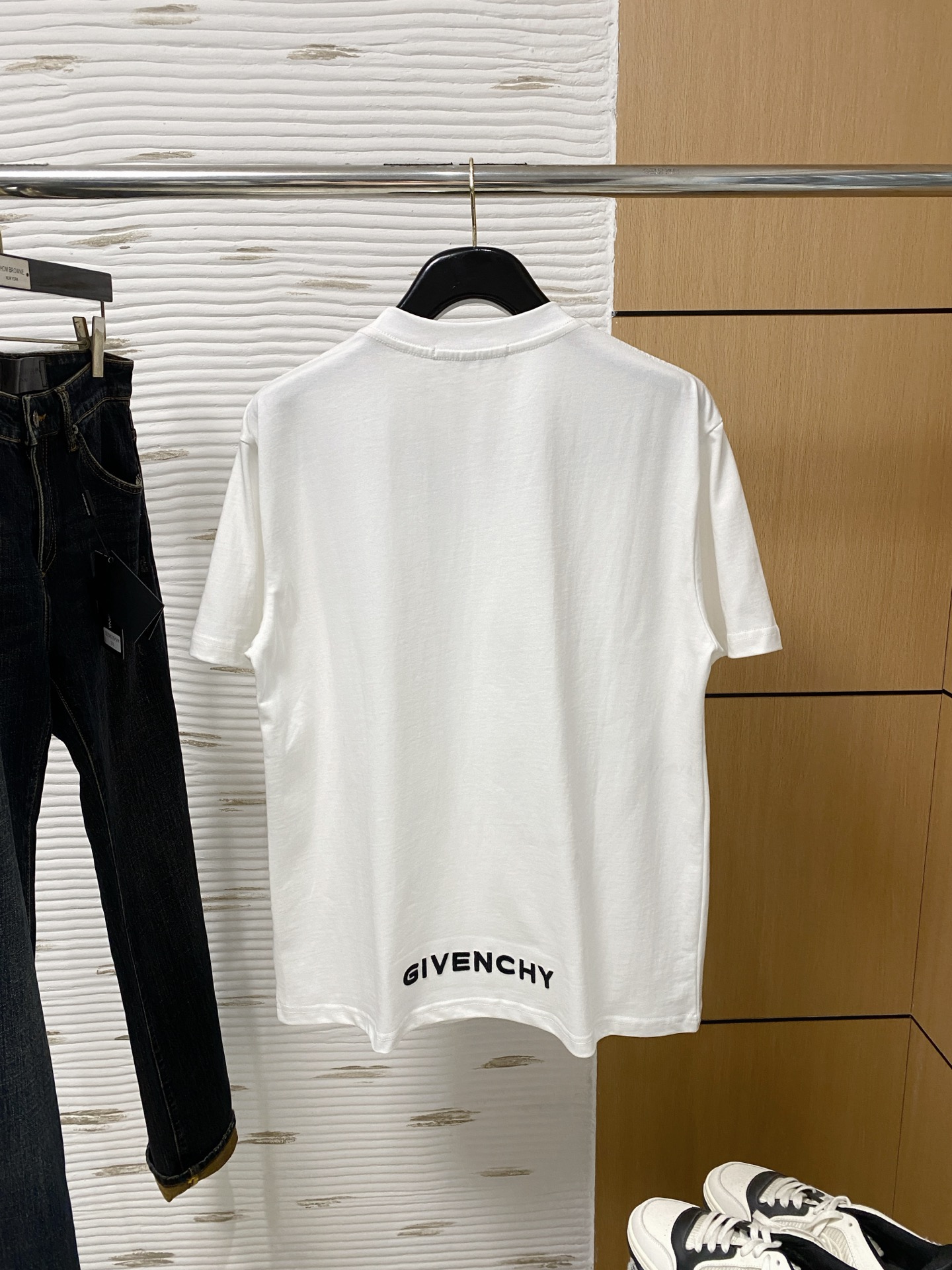 GIVENCHY  T恤服装 9