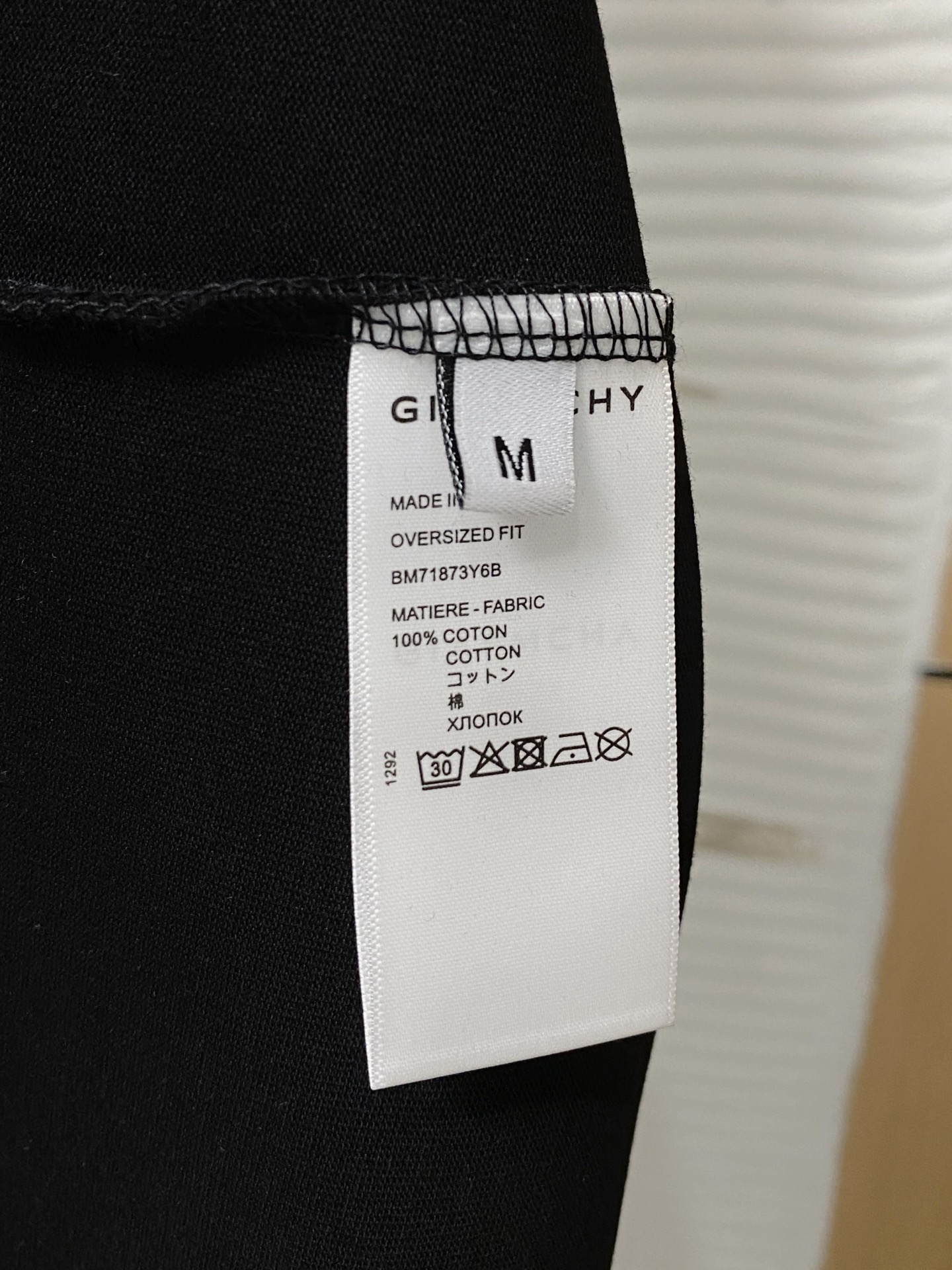 GIVENCHY  T恤服装 7