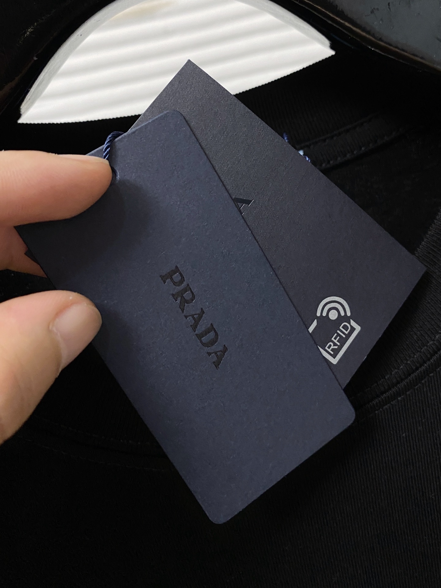 Prada  T-Shirt服装 3