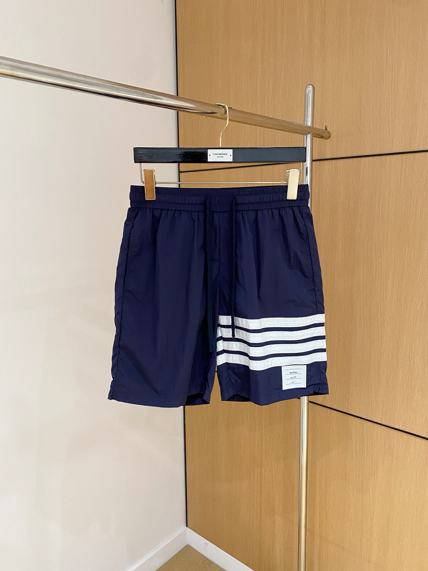 NO:523507,TB, 2025 latest products, fashionable casual shorts, top-level original fabrics, comfortable to wear, 0-4 sizes, shorts, alexander wang19860909TB、2025最新品,时尚休闲短裤,顶级原版面料打造,穿着舒适,码数0-4,,shorts,alexander wang,Men's clothing