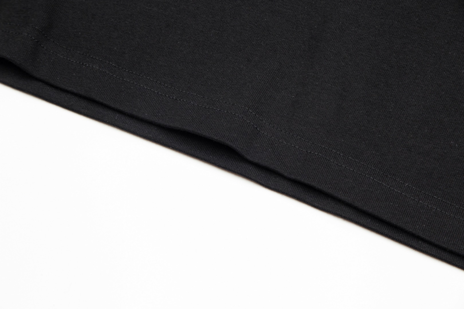 Descente 25Ss Camiseta Estampada de Manga Corta para Hombre y Mujer 9 o 1inp1lt8v1c3c1cla1lg21logikc4