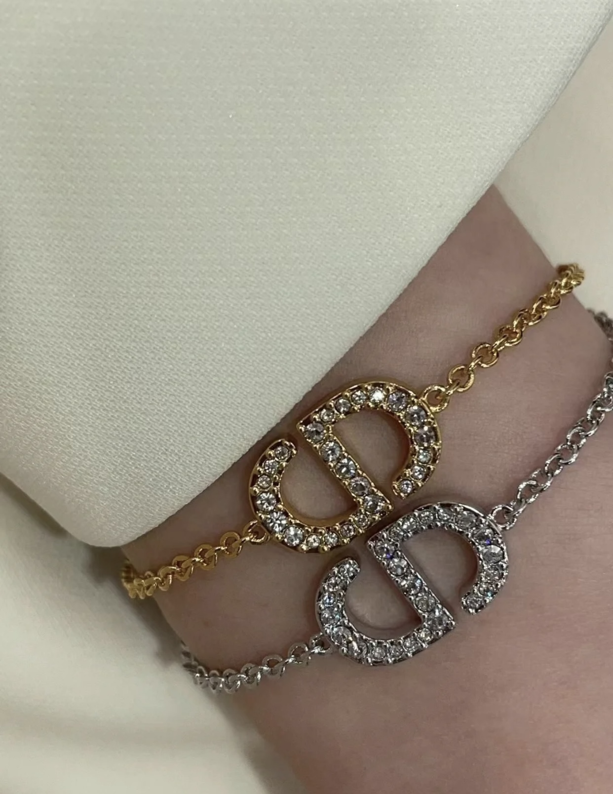 Dior Joyas Pulsera Blanco Incrustados con diamantes Cadena