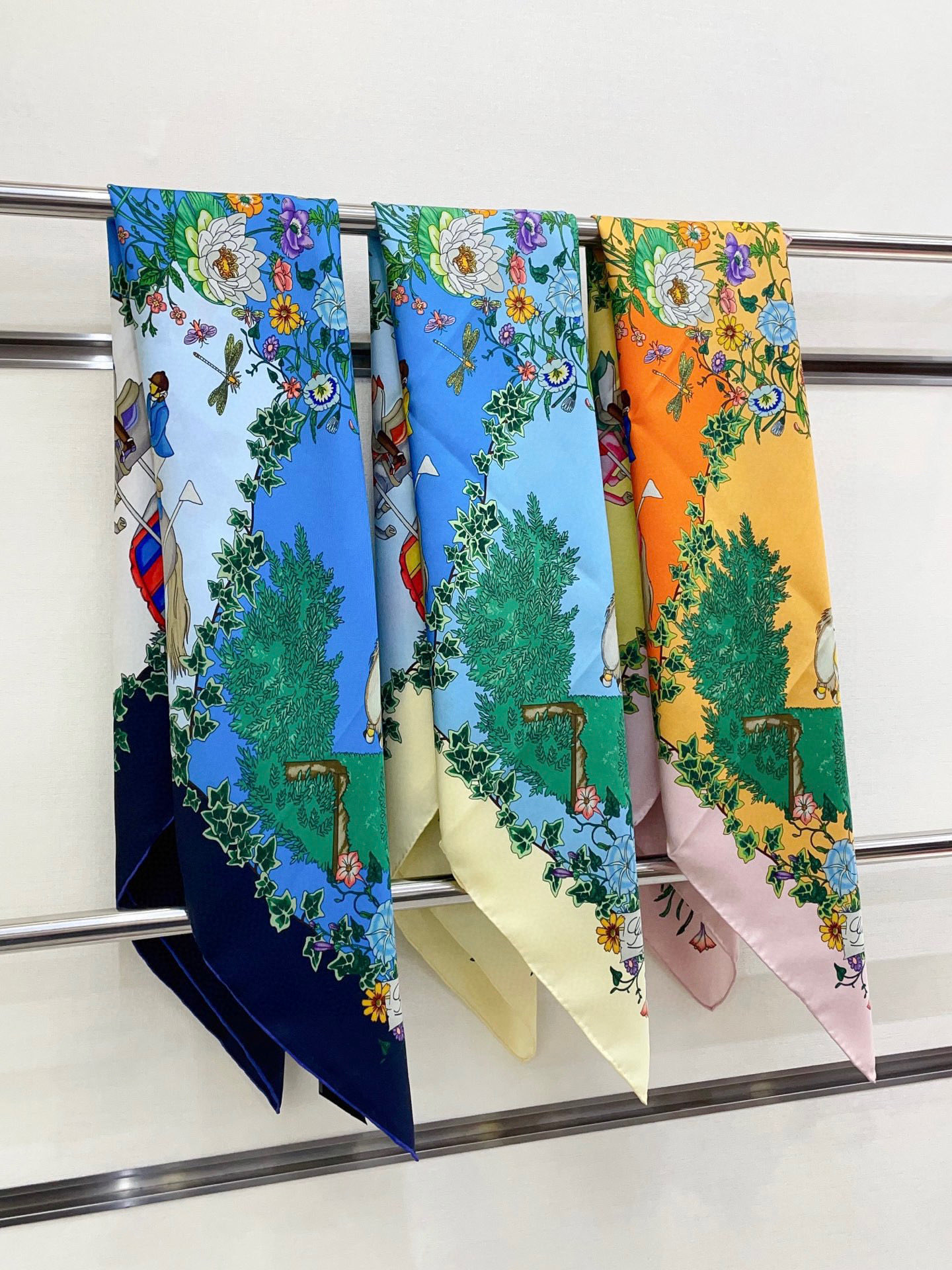 [Gucci Scarves][18 Mumi has the same color on both sides]G