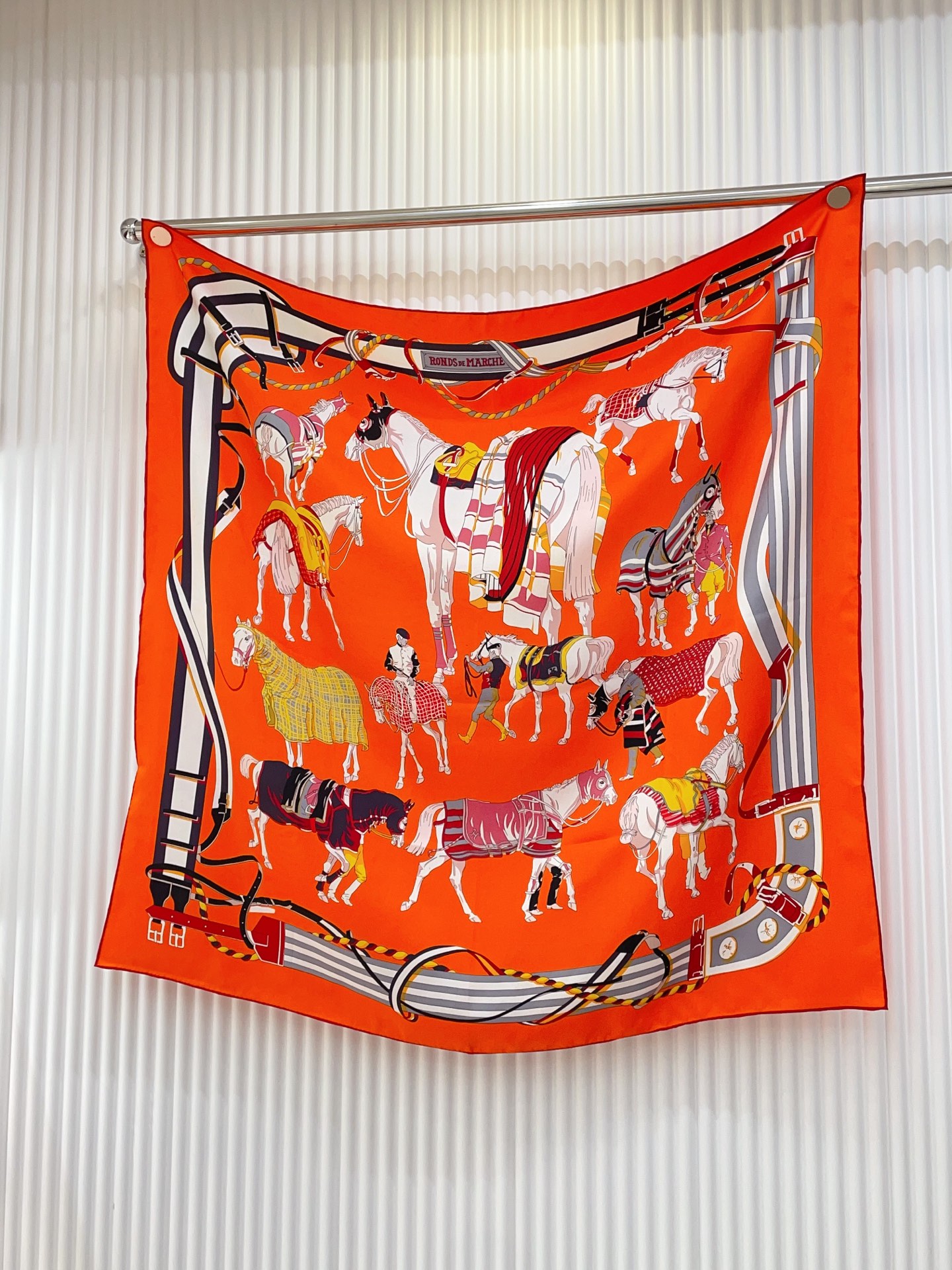 [Hermès Scarves][18 Mumi on both sides of the same color]H**S new silk style i