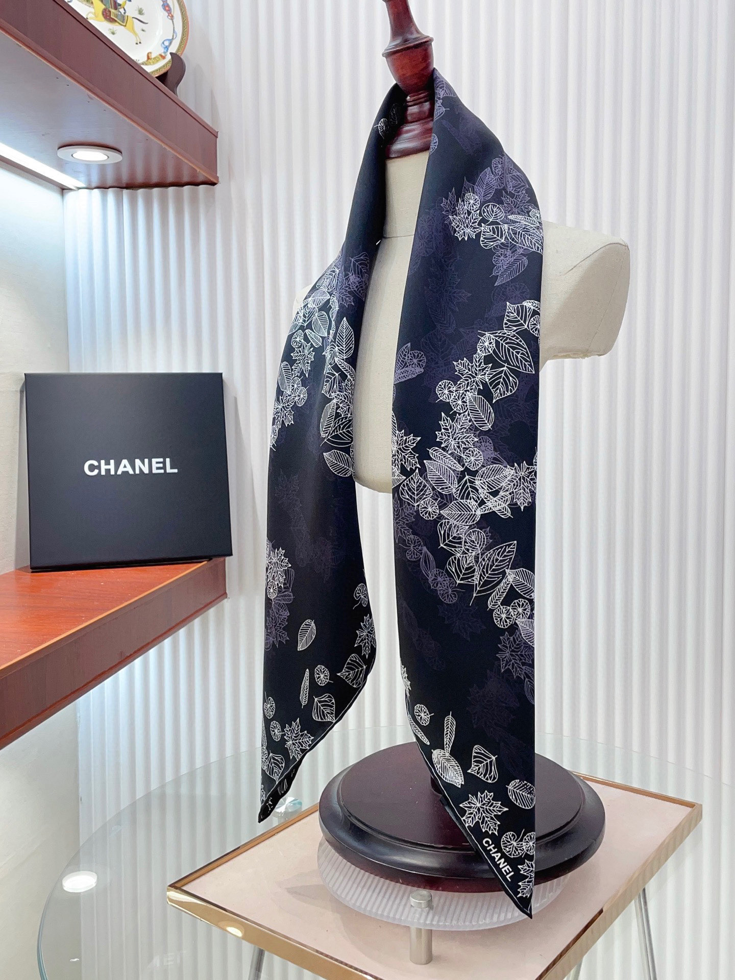 ✨✨【18姆米 双面同色】新款小香【碎花组合】‼️美翻了流泪御用殿堂级极品‼️经典元素图案设计风格❗️美