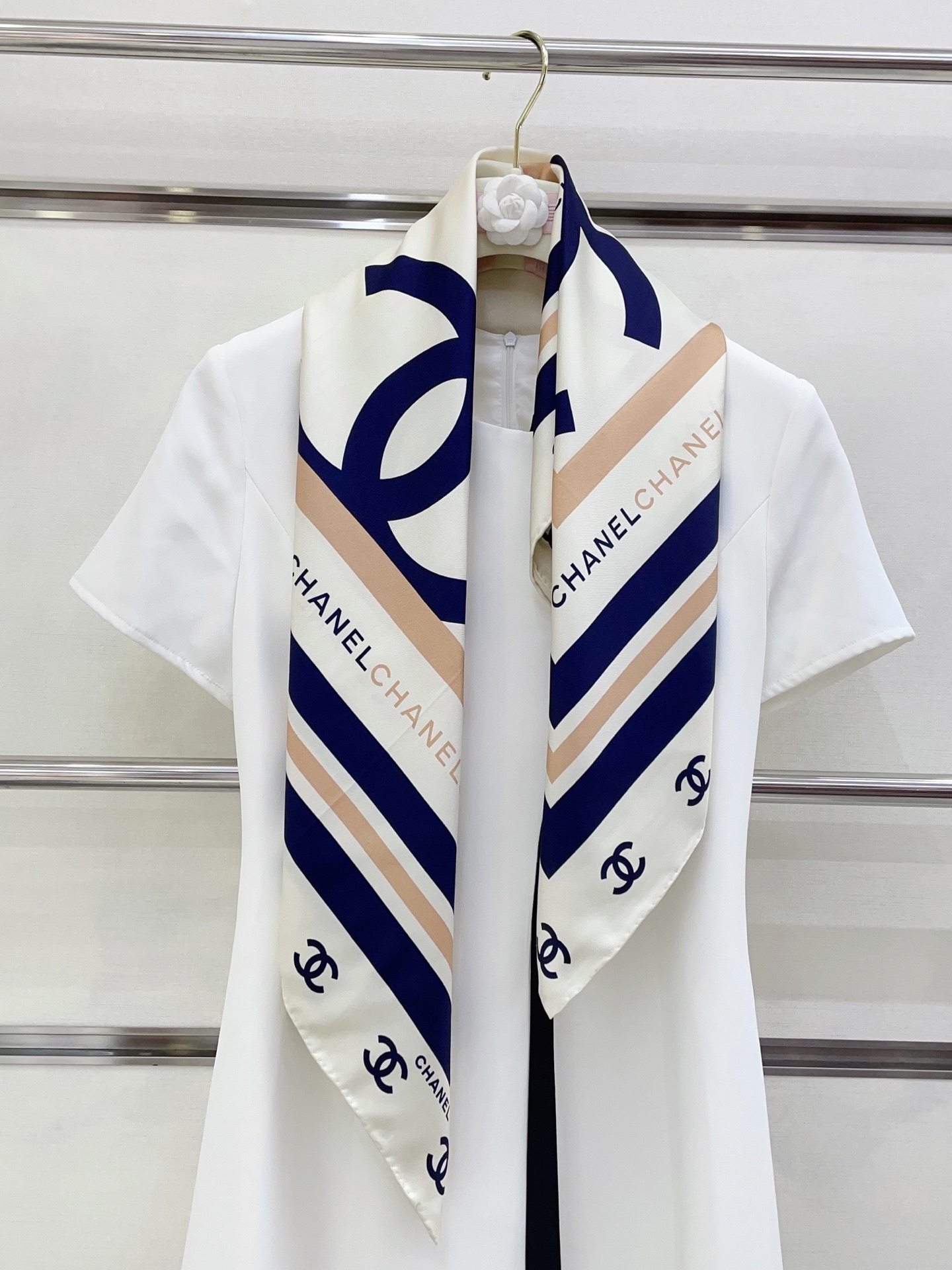 ✨✨【18姆米 双面同色】新款小香‼️美翻了流泪最新御用殿堂级极品‼️经典元素图案设计风格❗️美丽至极 