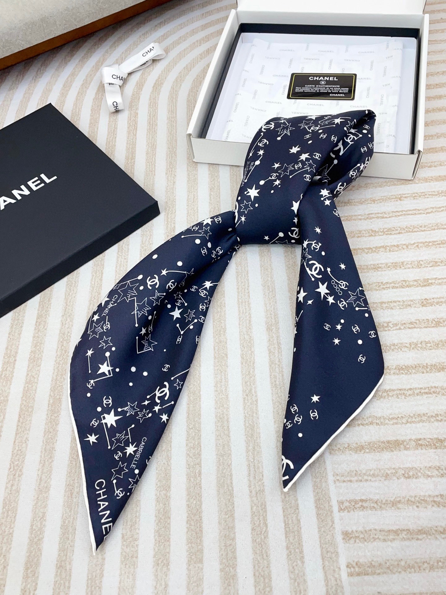 ✨✨【18姆米 双面同色】新款小香【星空组合】‼️美翻了流泪御用殿堂级极品‼️经典元素图案设计风格❗️美