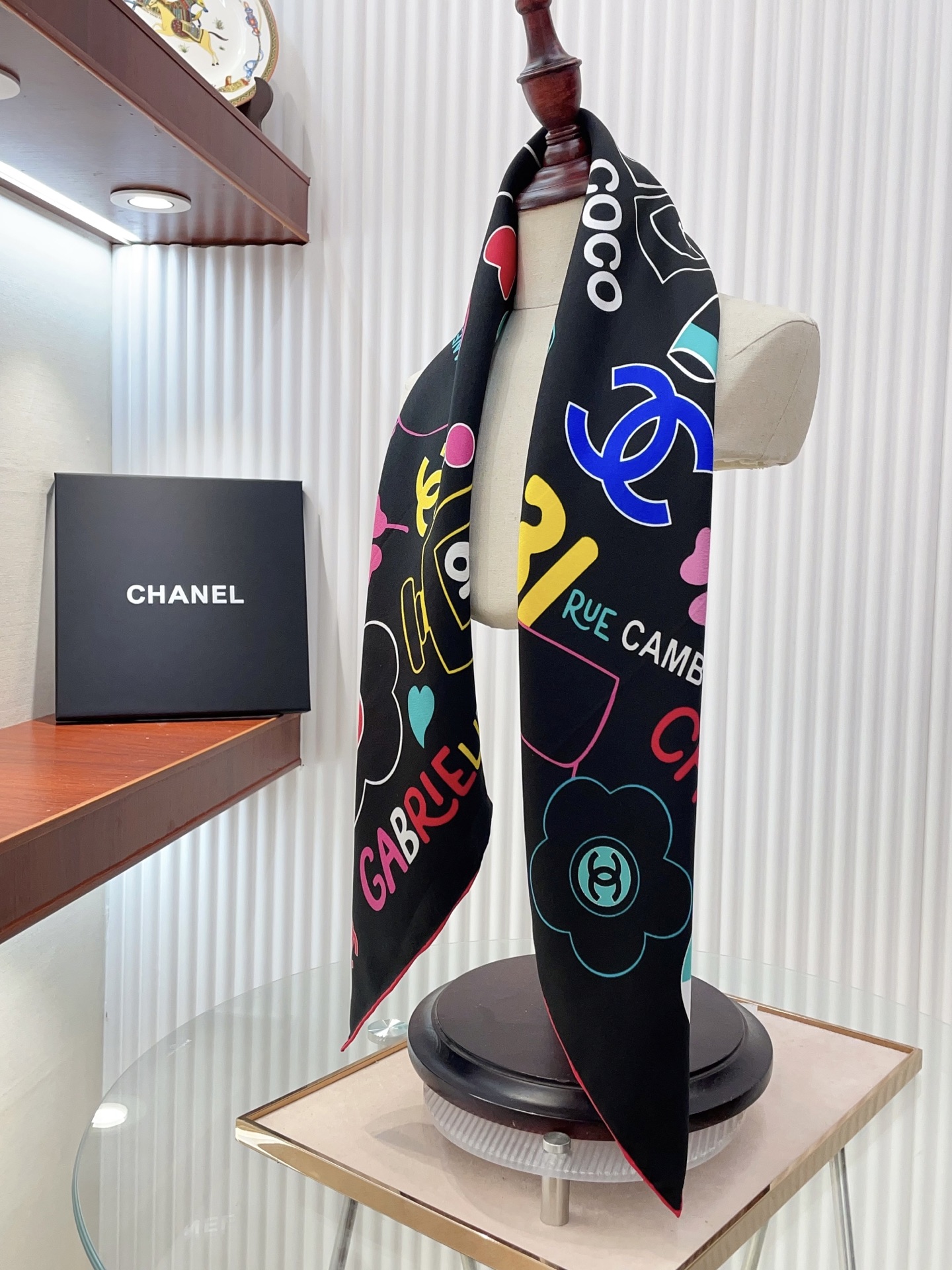 ✨✨【16姆米 单面】新款小香‼️美翻了流泪最新御用殿堂级极品‼️经典元素图案设计风格❗️美丽至极 真的