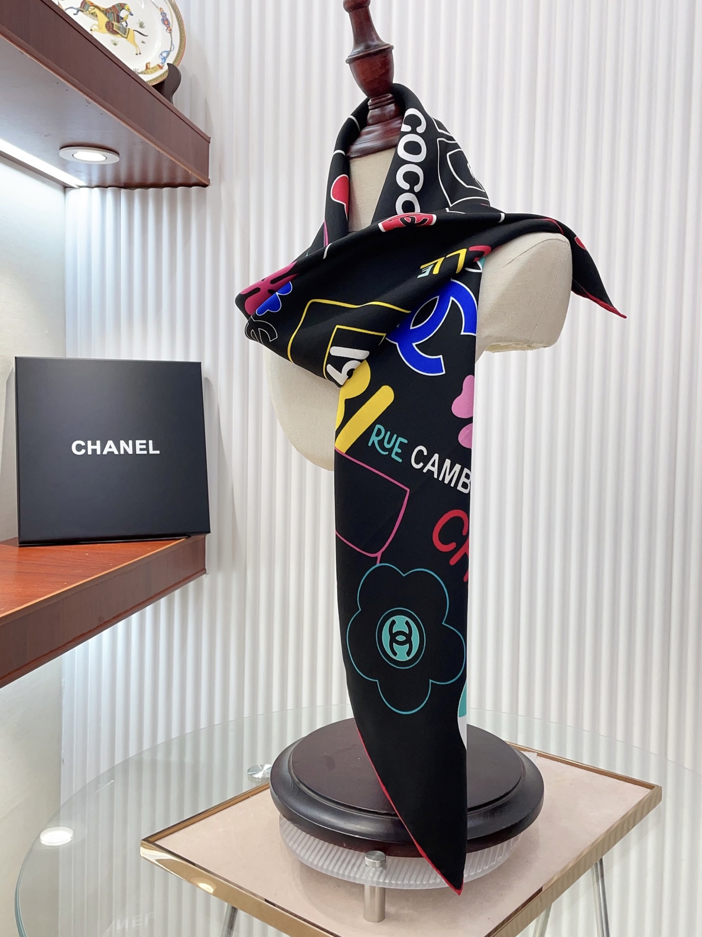 ✨✨【16姆米 单面】新款小香‼️美翻了流泪最新御用殿堂级极品‼️经典元素图案设计风格❗️美丽至极 真的