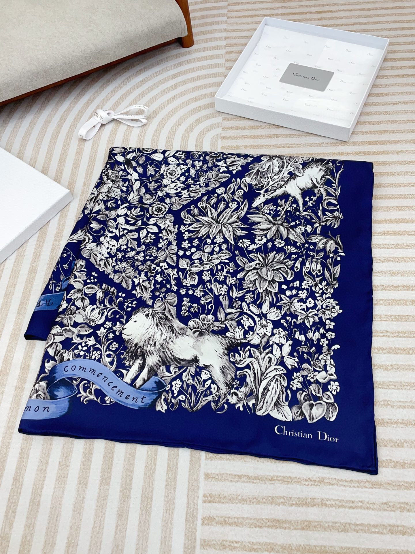 ✨✨【18姆米 双面同色】高级感爆棚❗️CD【花朵🌺五星 90】高级时髦风‼️配色非常考究，图案匠心，上