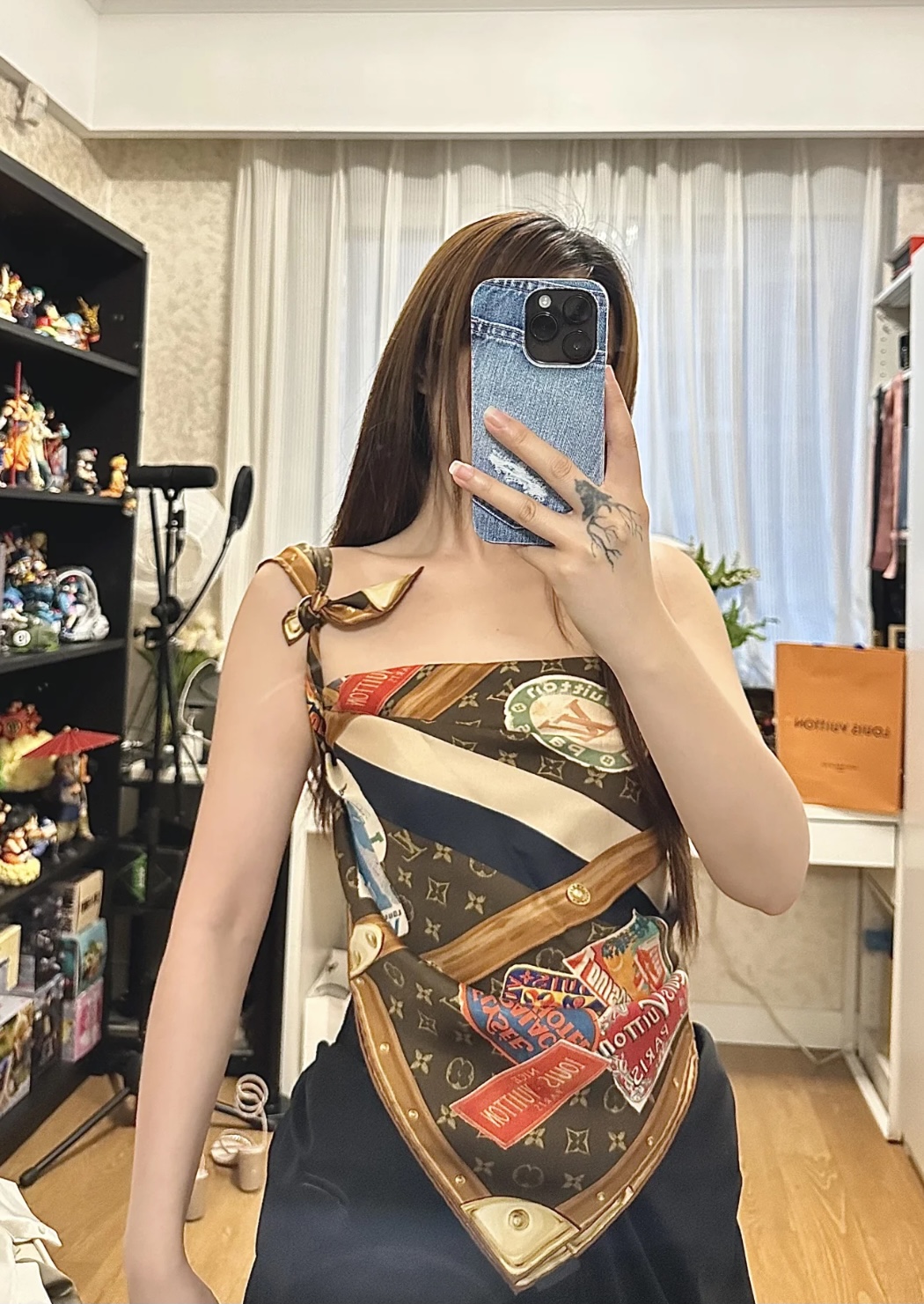 ✨✨【18姆米 双面同色】上身效果疯狂的喜欢❗️专柜也是刚刚上架的，L*最最新款~非常有看头，L的这类元