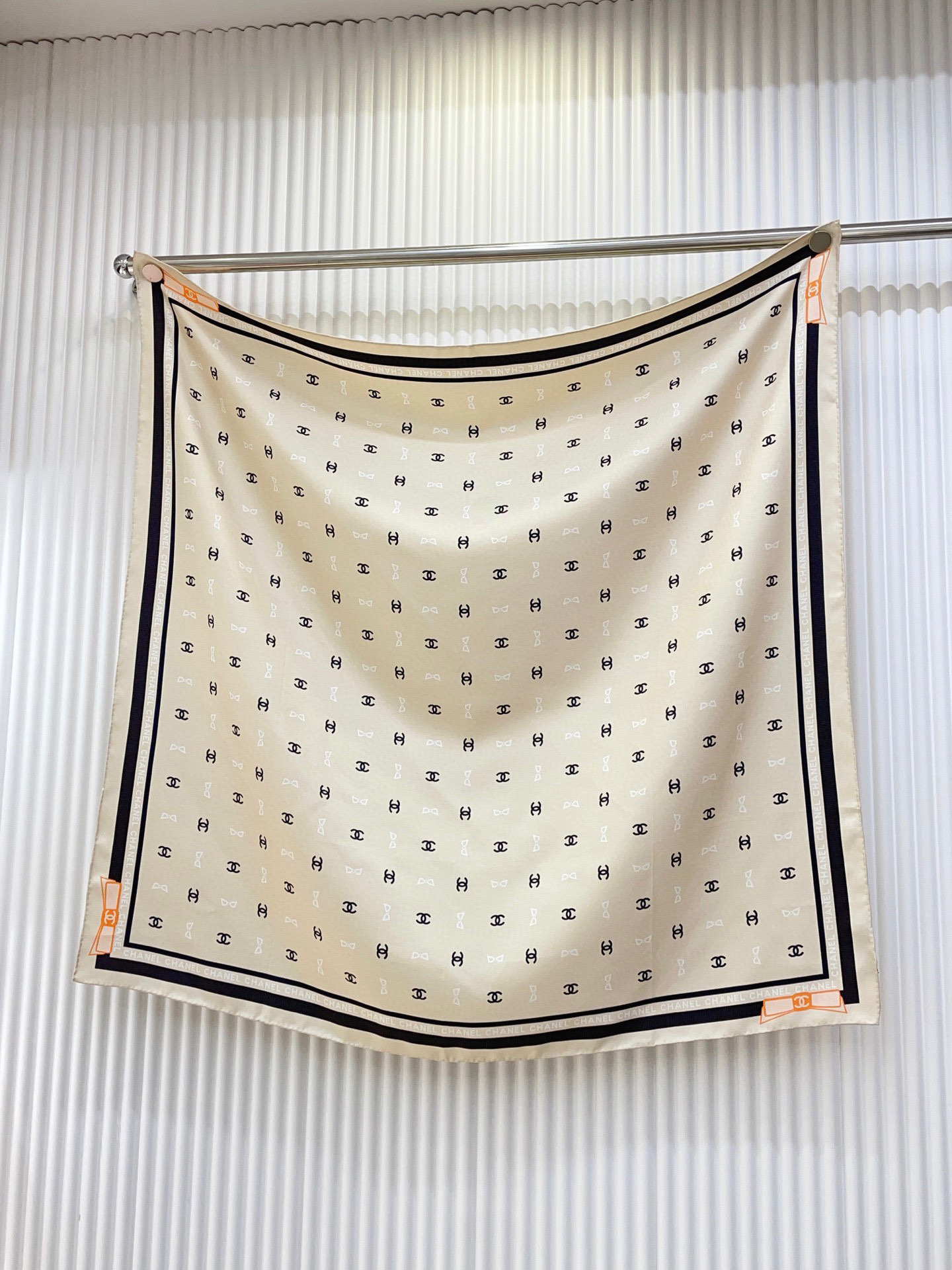 ✨✨【18姆米 双面同色】新款小香‼️美翻了流泪最新御用殿堂级极品‼️经典元素图案设计风格❗️美丽至极 