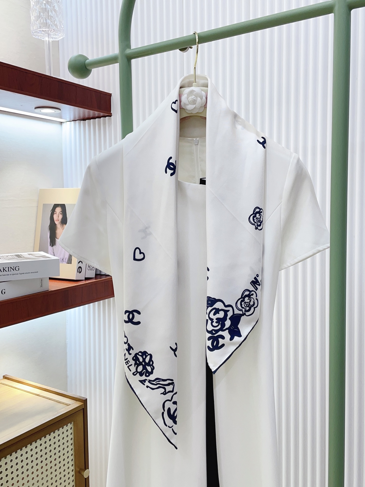 ✨✨【18姆米 双面同色】新款小香【产品组合】‼️美翻了流泪御用殿堂级极品‼️经典元素图案设计风格❗️美