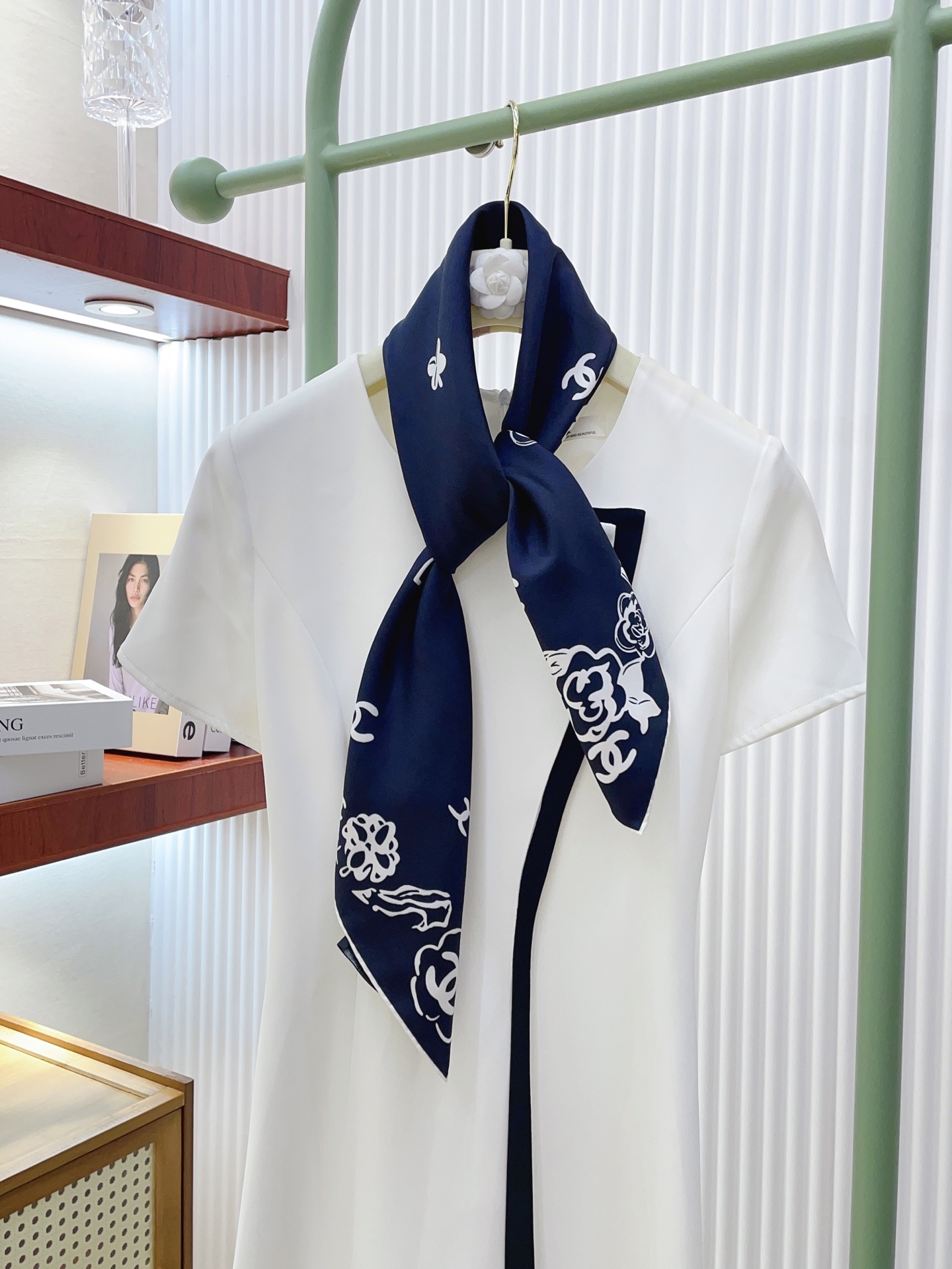 ✨✨【18姆米 双面同色】新款小香【产品组合】‼️美翻了流泪御用殿堂级极品‼️经典元素图案设计风格❗️美