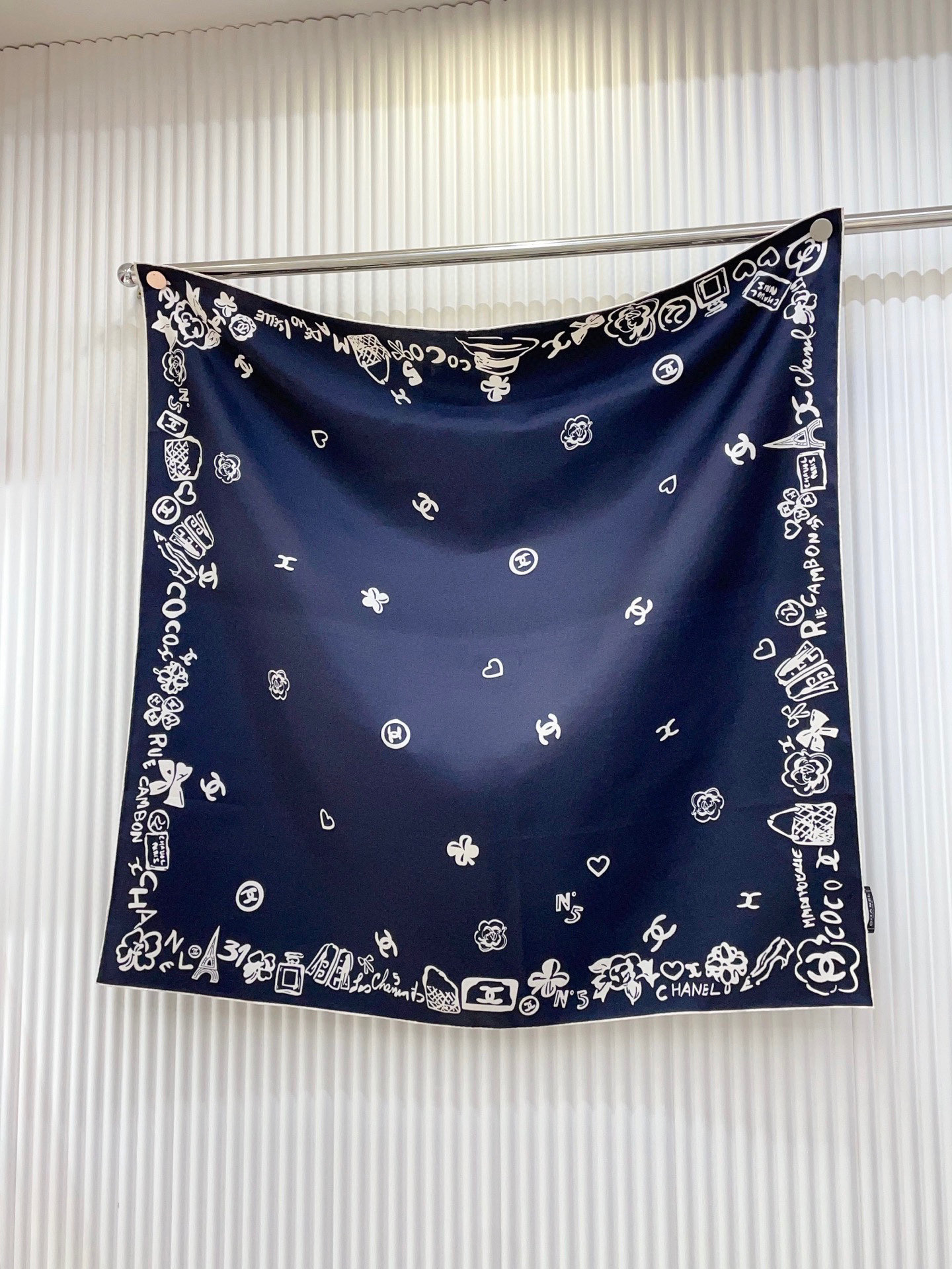 ✨✨【18姆米 双面同色】新款小香【产品组合】‼️美翻了流泪御用殿堂级极品‼️经典元素图案设计风格❗️美
