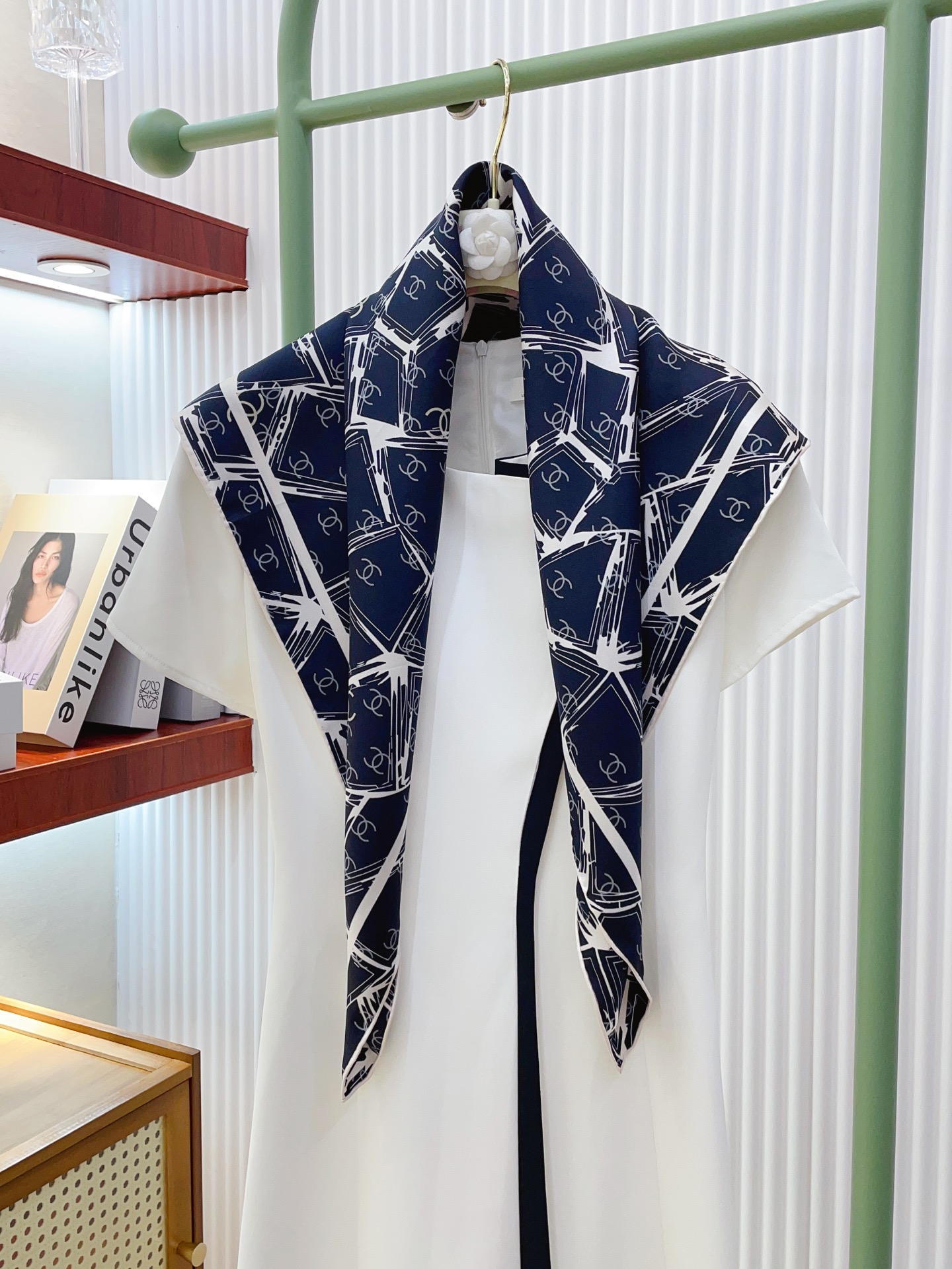✨✨【18姆米 双面同色】新款小香‼️美翻了流泪最新御用殿堂级极品‼️经典元素图案设计风格❗️美丽至极 