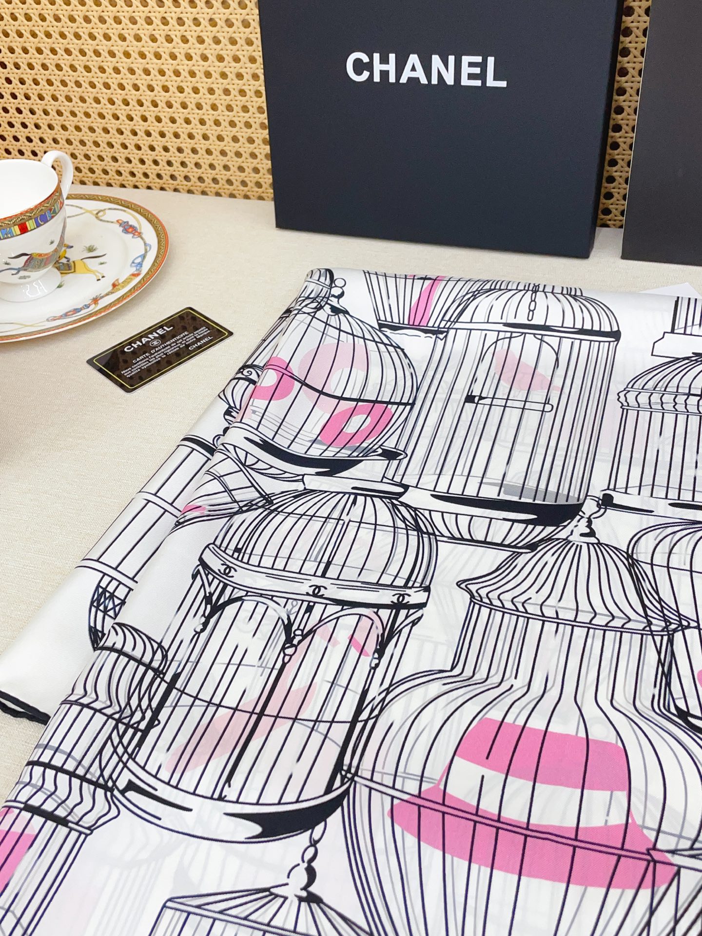 ✨✨【18姆米 双面同色】新款小香【创意鸟笼】‼️美翻了[流泪]御用殿堂级极品‼️经典元素图案设计风格❗